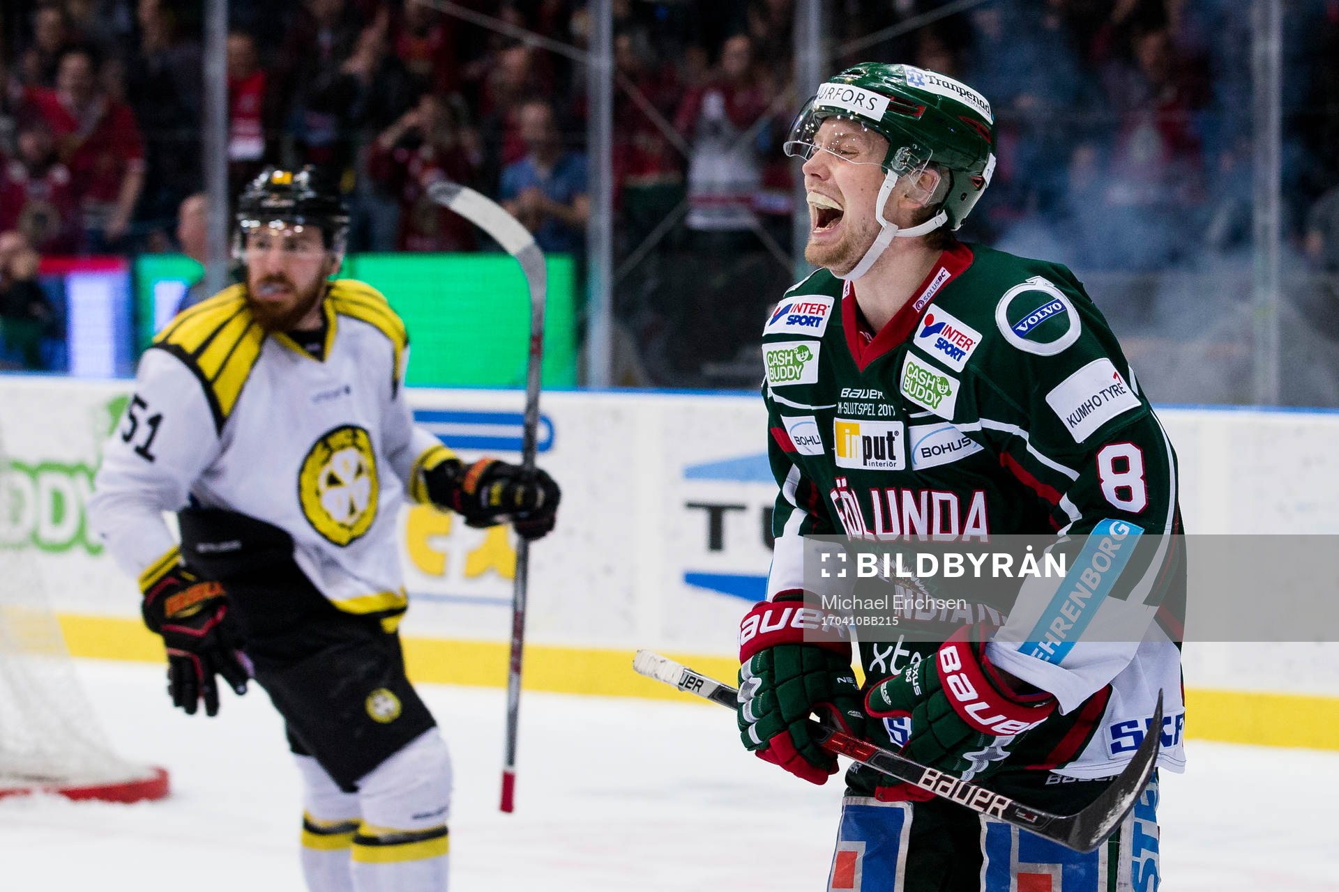 Frölundas John Nyberg jublar