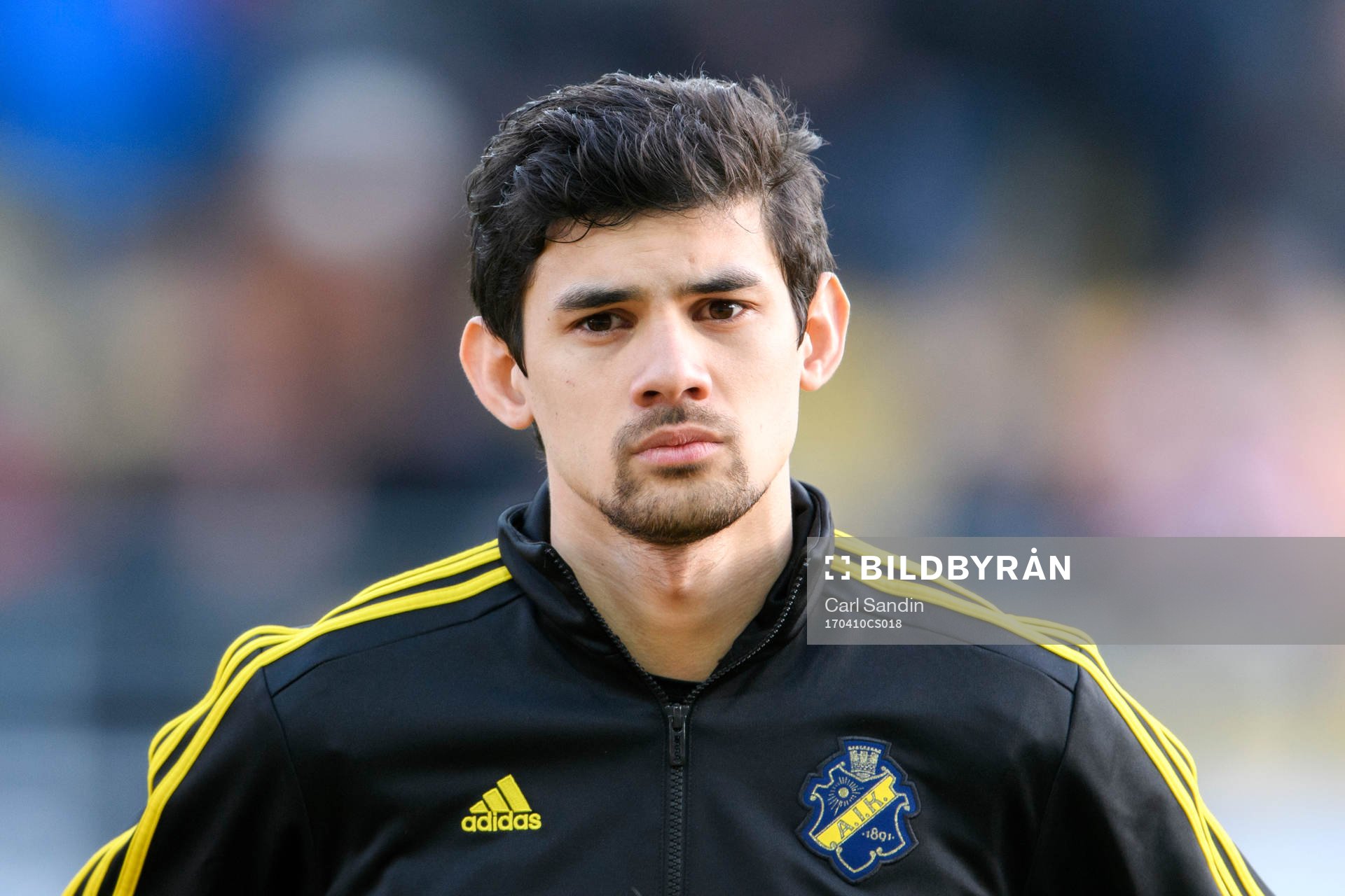 s Jesper Nyholm vid lineup innan fotbollsmatchen i