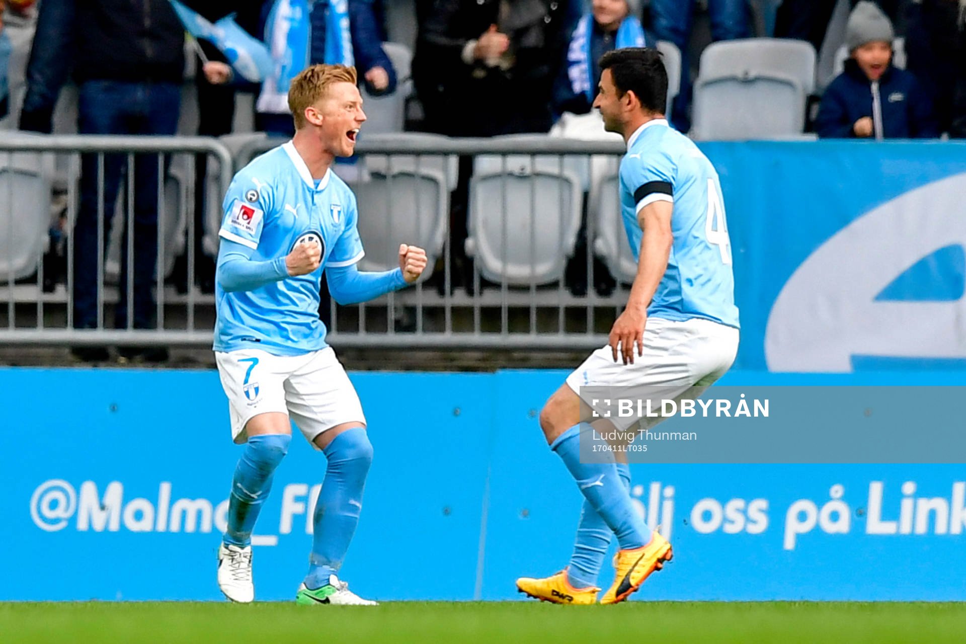 Malmö FFs Anders Christiansen och Behrang Safari jublar