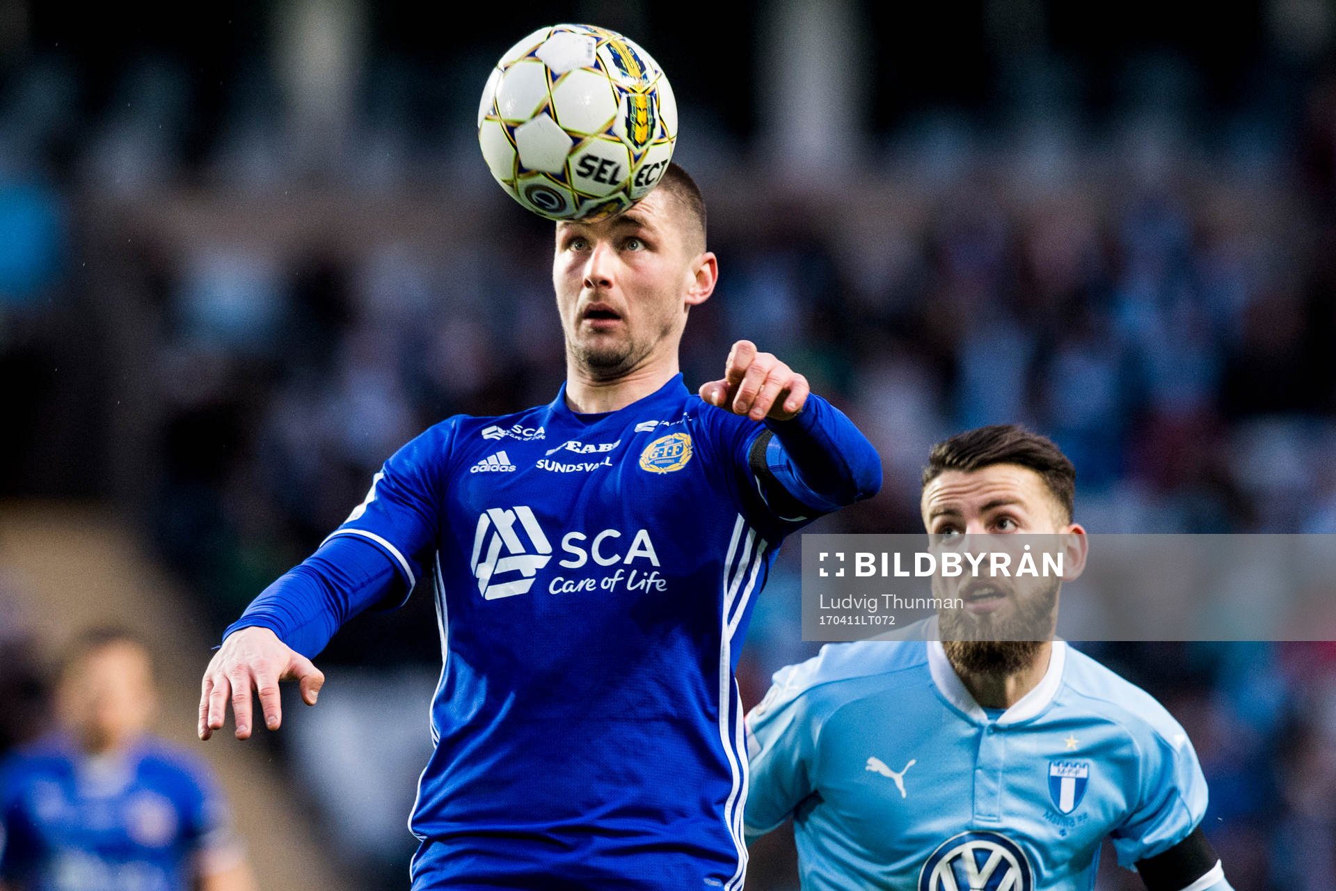 Sundsvalls Kristinn Freyr Sigurdsson och Malmö FFs Erdal