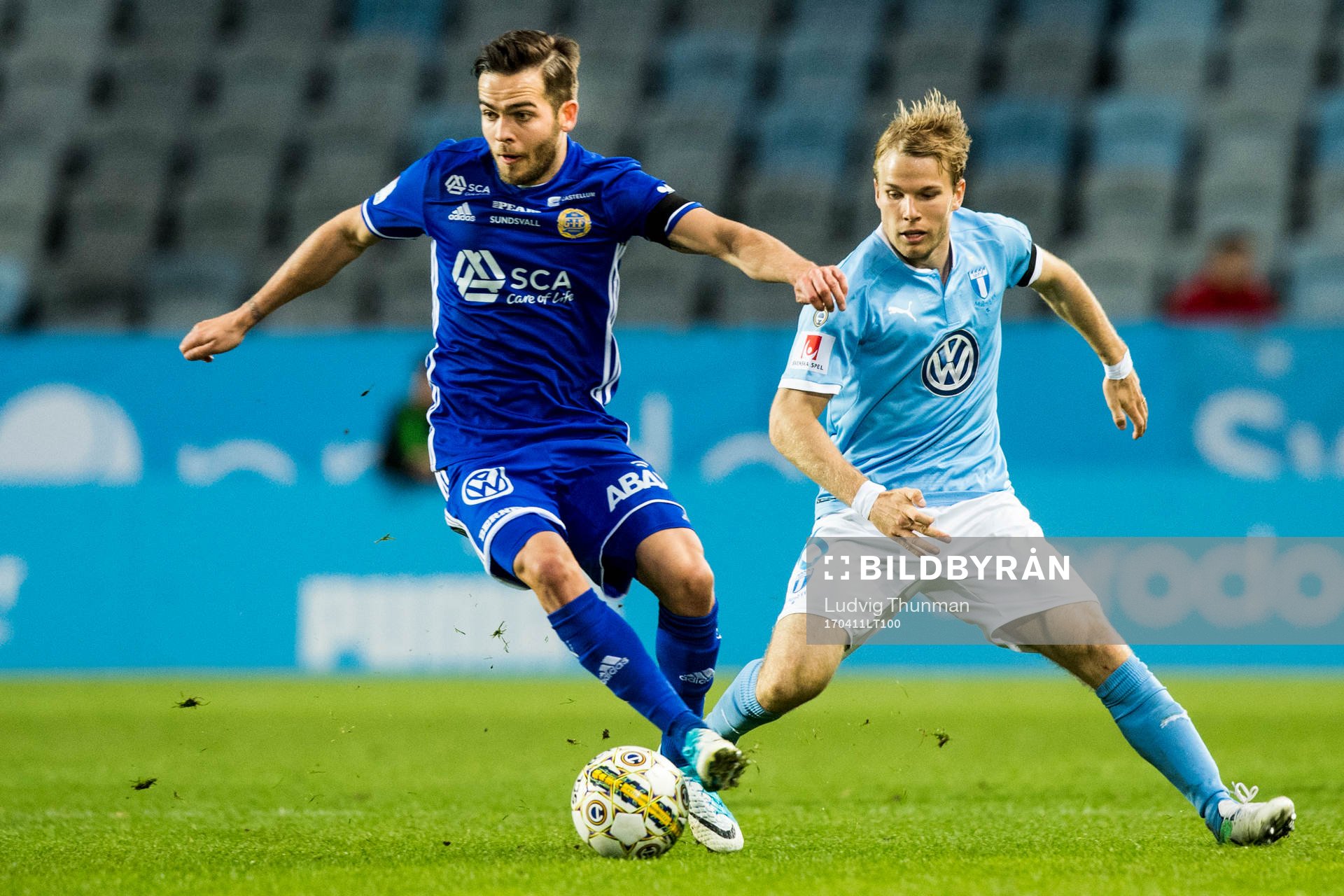 Sundsvalls Kristinn Steindorsson och Malmö FFs Oscar