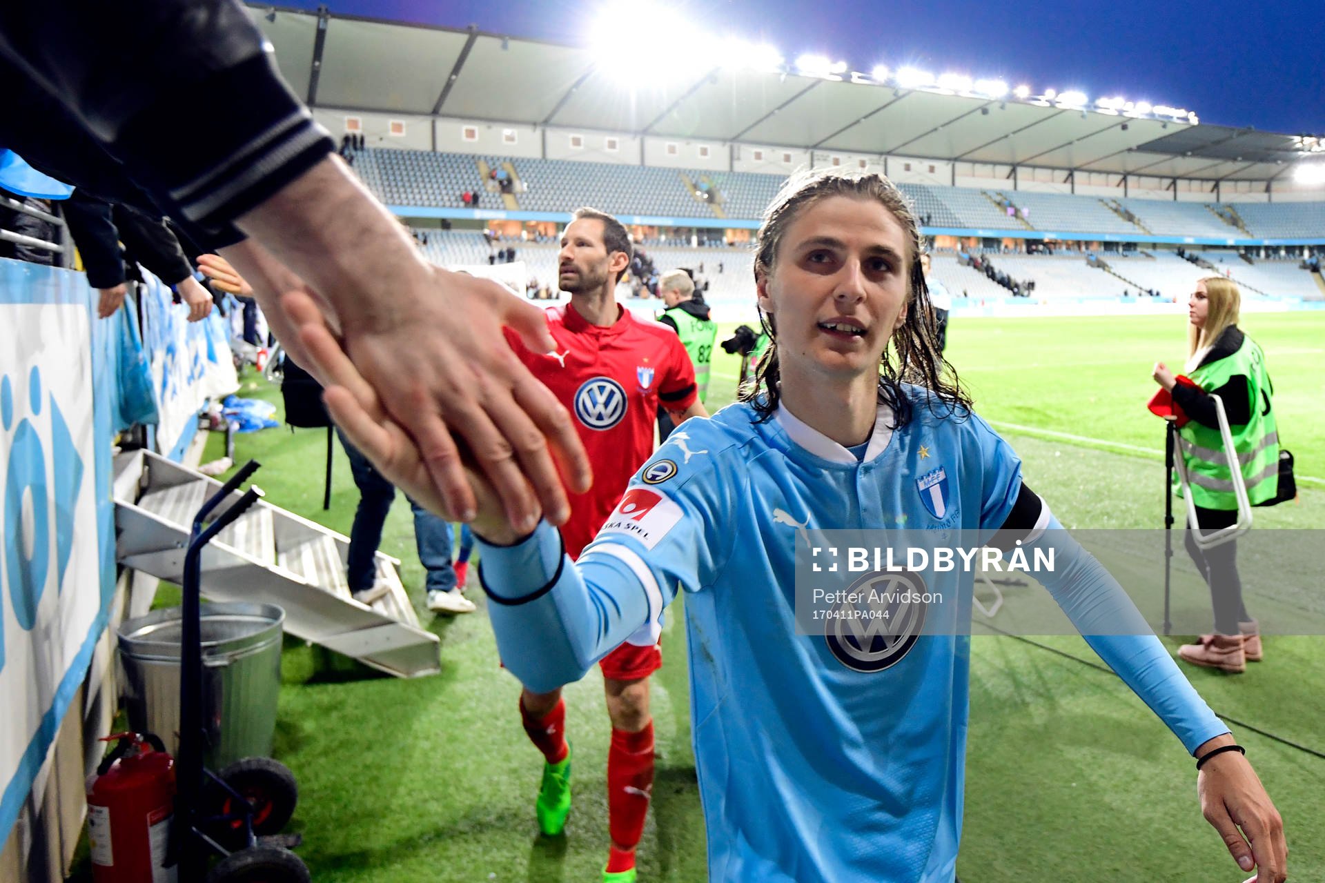 Malmö FFs Pawel Cibicki tackar publiken