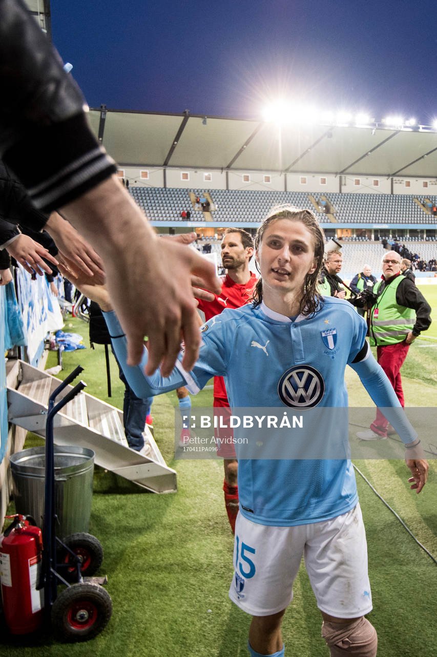 Malmö FFs Pawel Cibicki tackar publiken