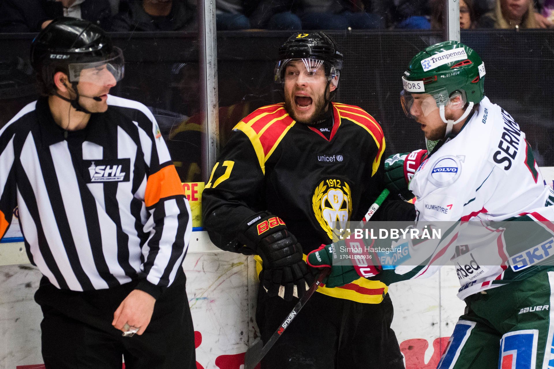 Brynäs Jonathan Pudas och Frölundas Robin Figren