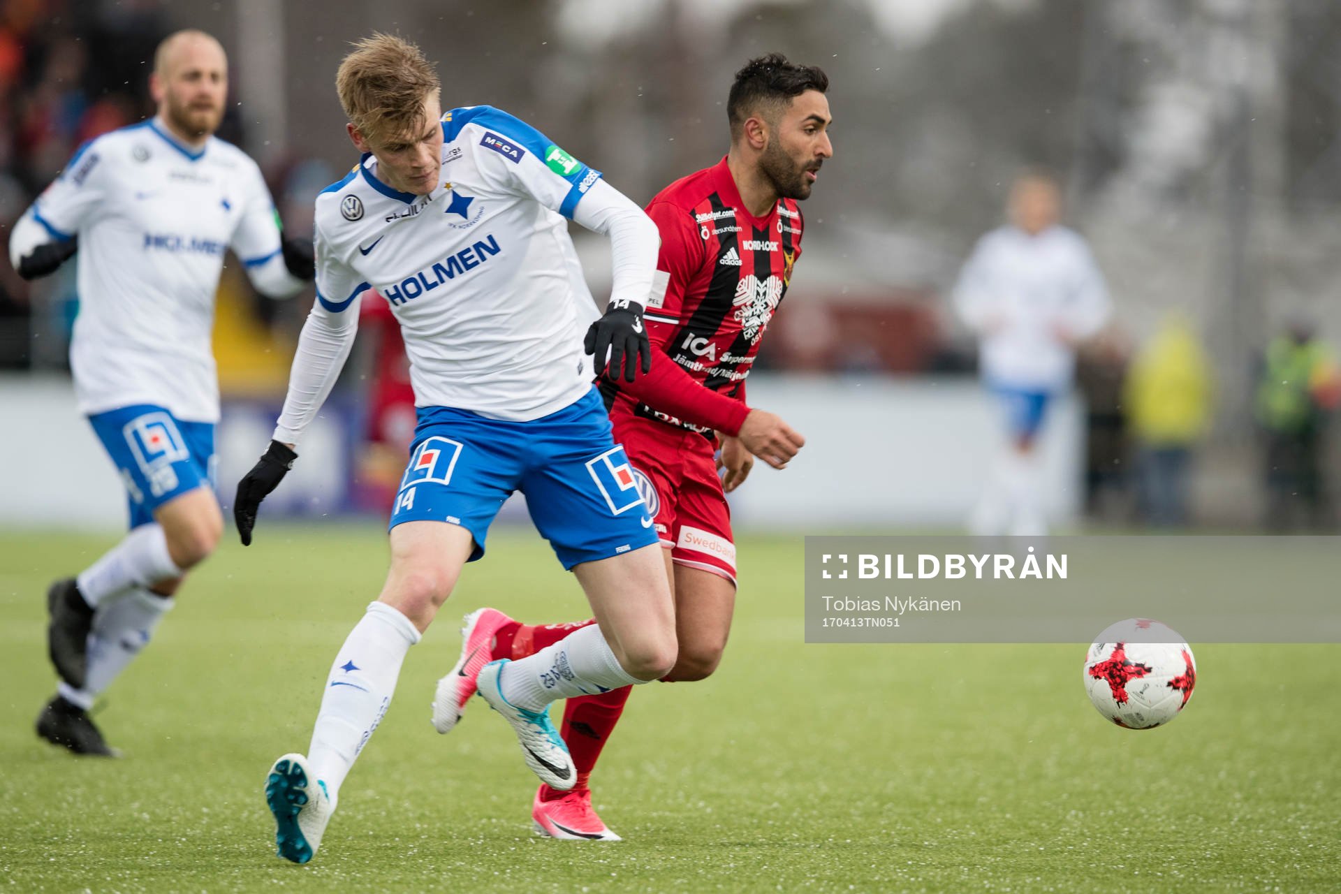 Norrköpings Eric Smith mot Östersunds Saman Ghoddos