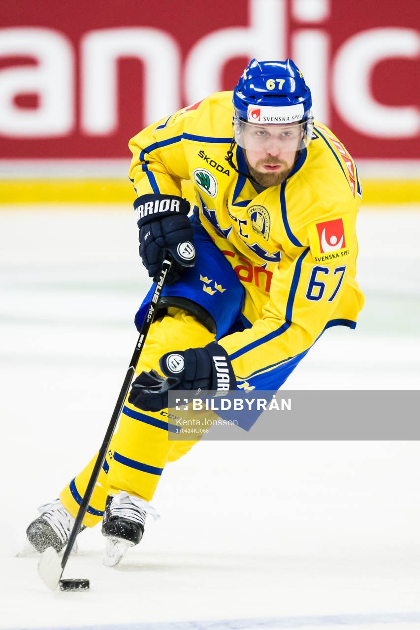 Sveriges Linus Omark i aktion