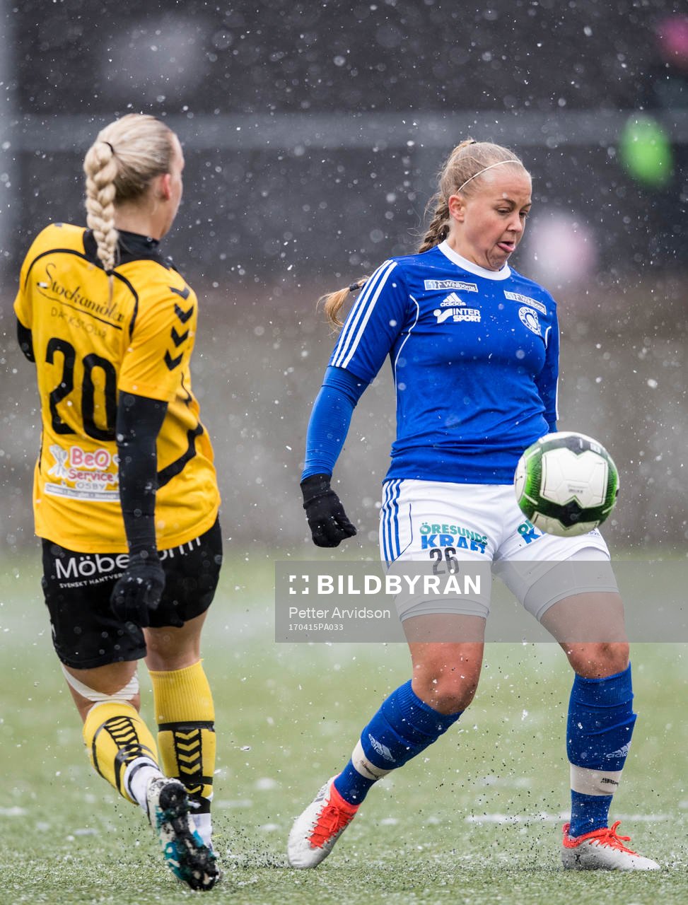 Stattenas Stephanie Petersson och Glimåkras Erika