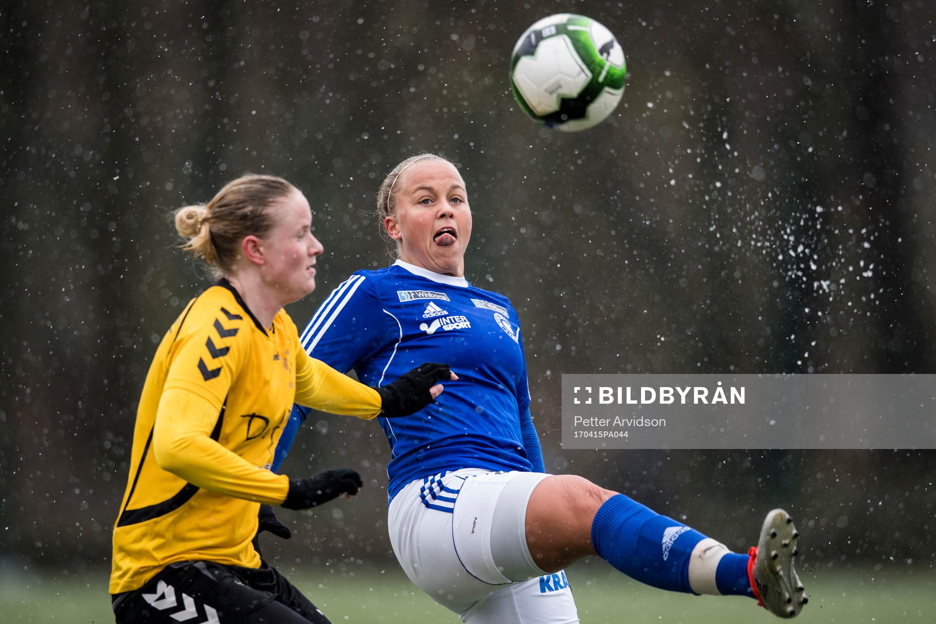 Stattenas Stephanie Petersson och Glimåkras Charlotte