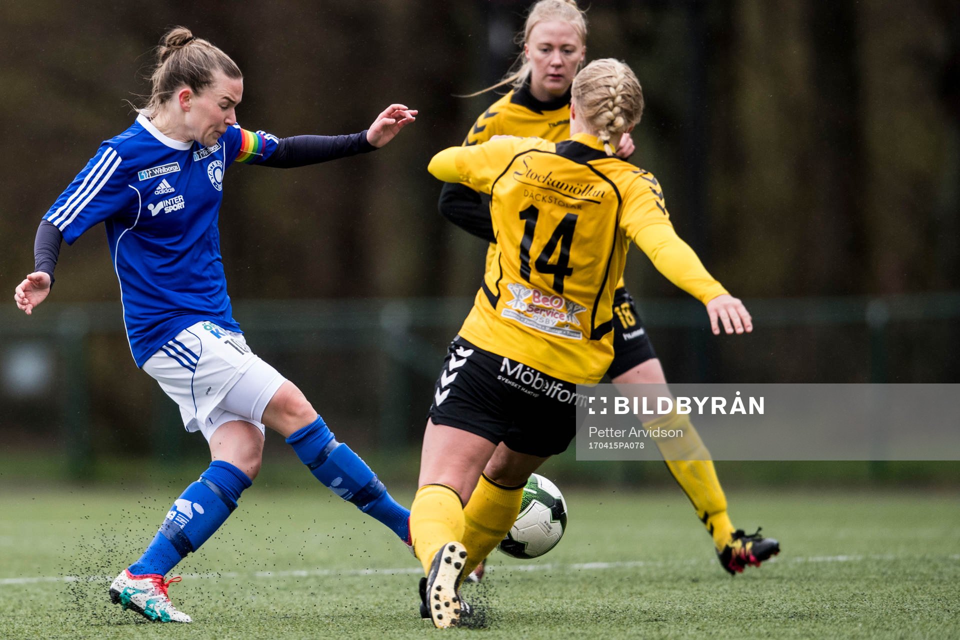 Stattenas Emma Krantz mot Glimåkras Frida Welinder
