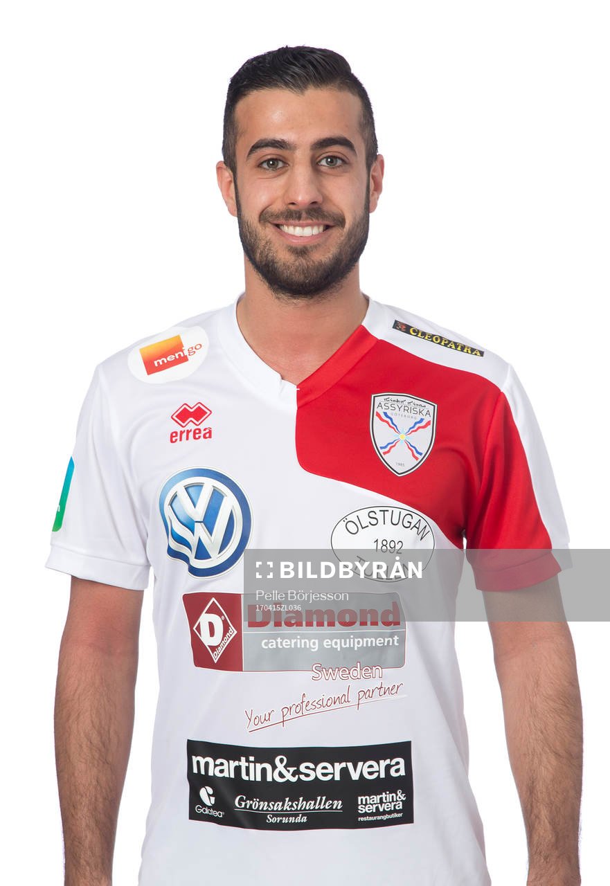 Assyriskas Ali Selim poserar för ett porträtt den 15 april 2017 i Göteborg.