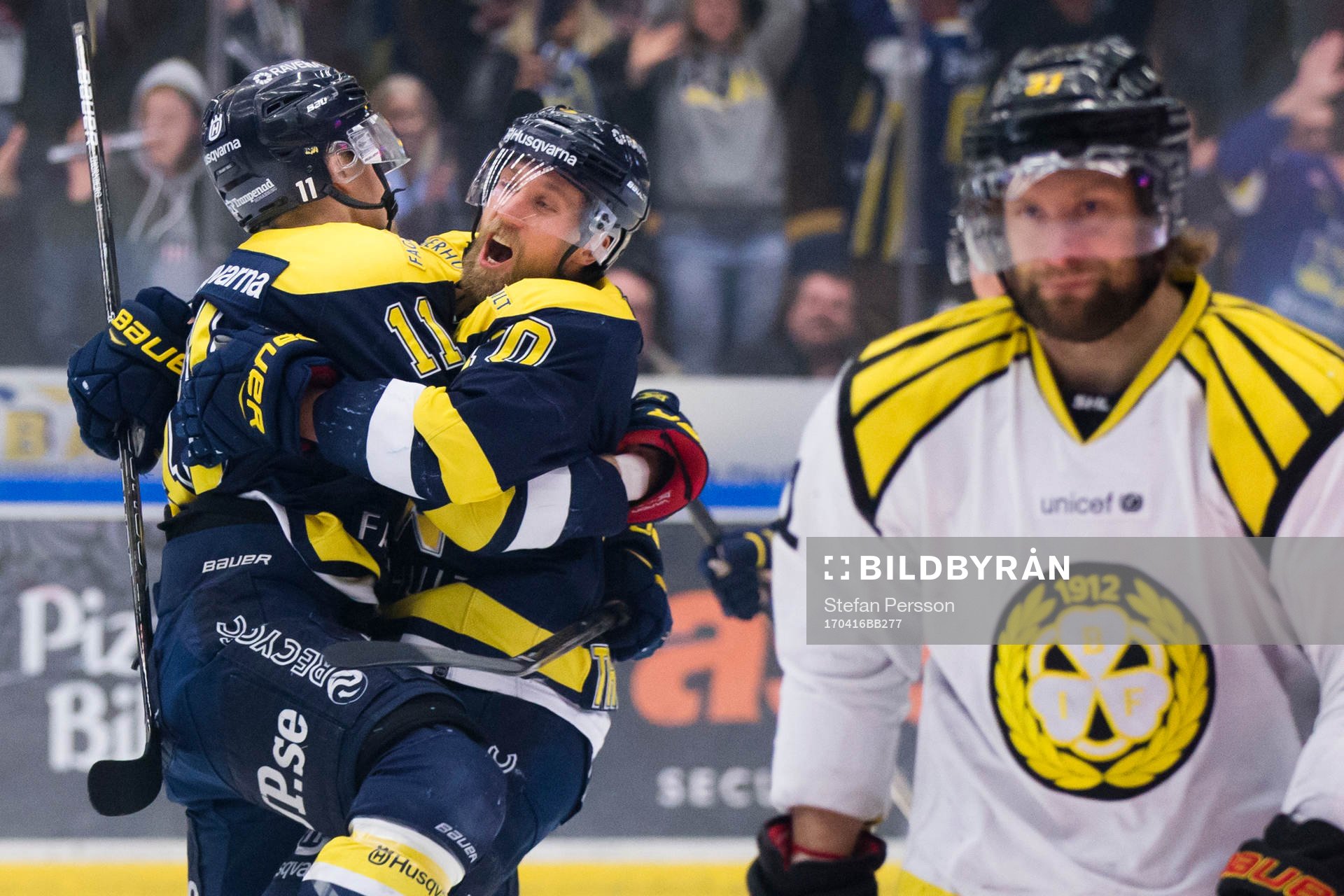 s Simon Önerud och Martin Thörnberg  jublar och Brynäs