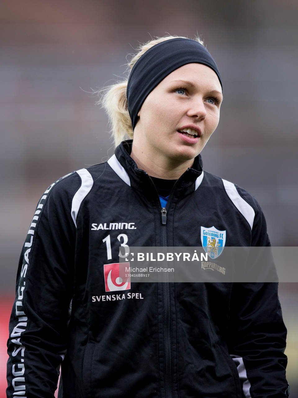 Göteborgs målvakt Jennifer Falk på line up innan