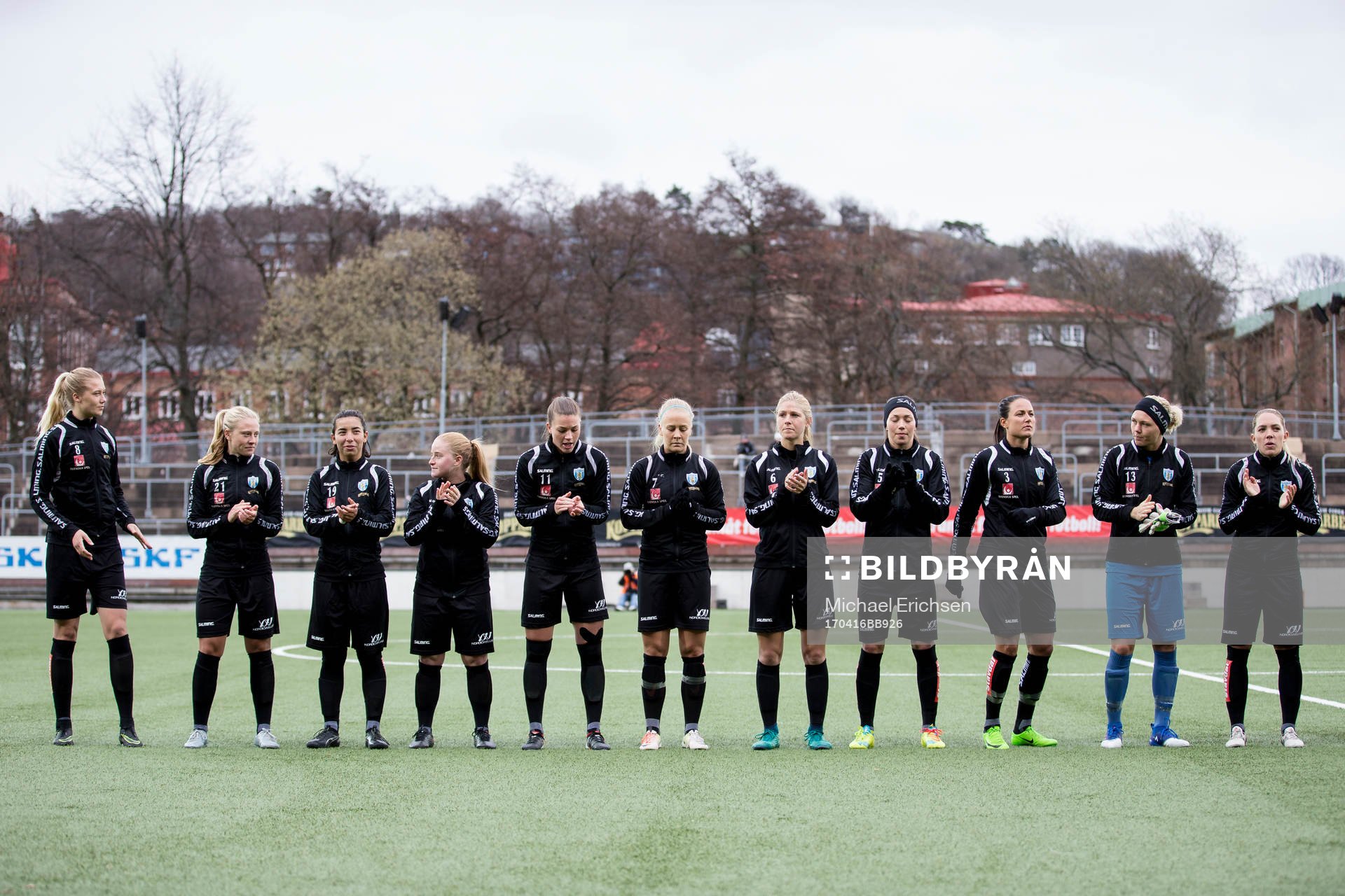 Göteborg på line up innan fotbollsmatchen i