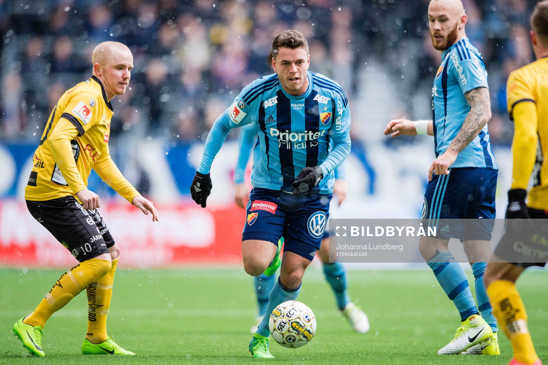 Elfsborgs Simon Lundevall och Djurgårdens Kerim Mrabti