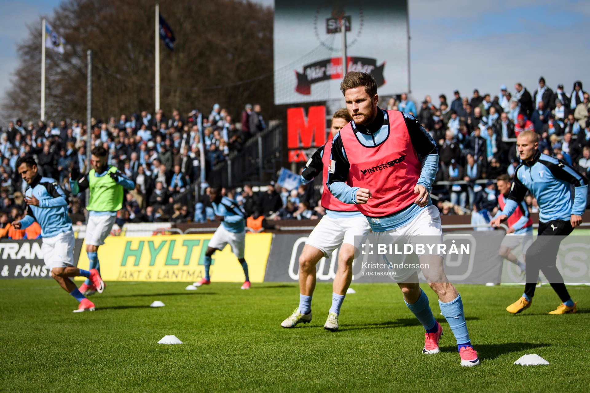 Malmö FFs Lasse Nielsen före fotbollsmatchen i