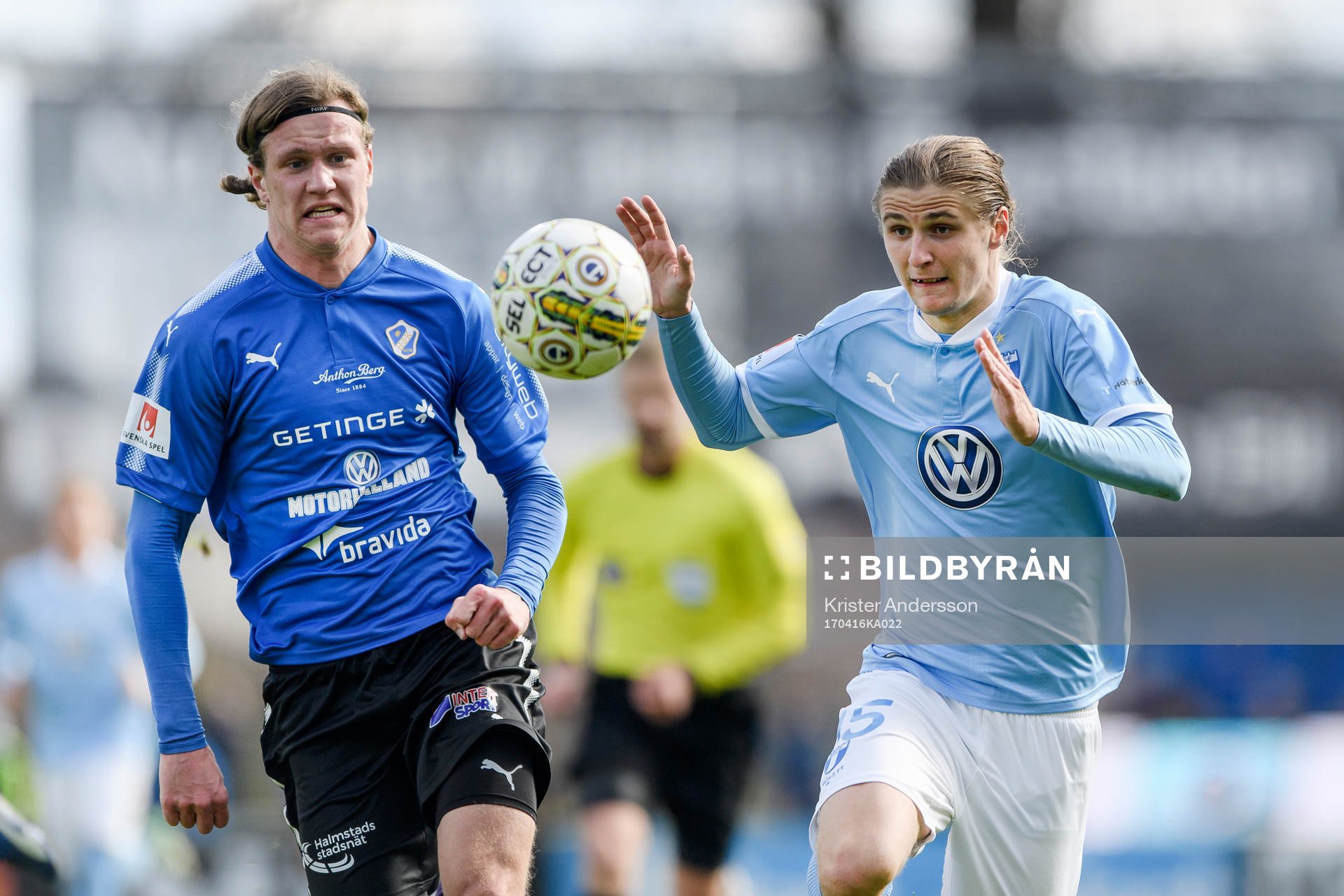 Halmstads Alexander Berntsson och Malmö FFs Pawel Cibicki