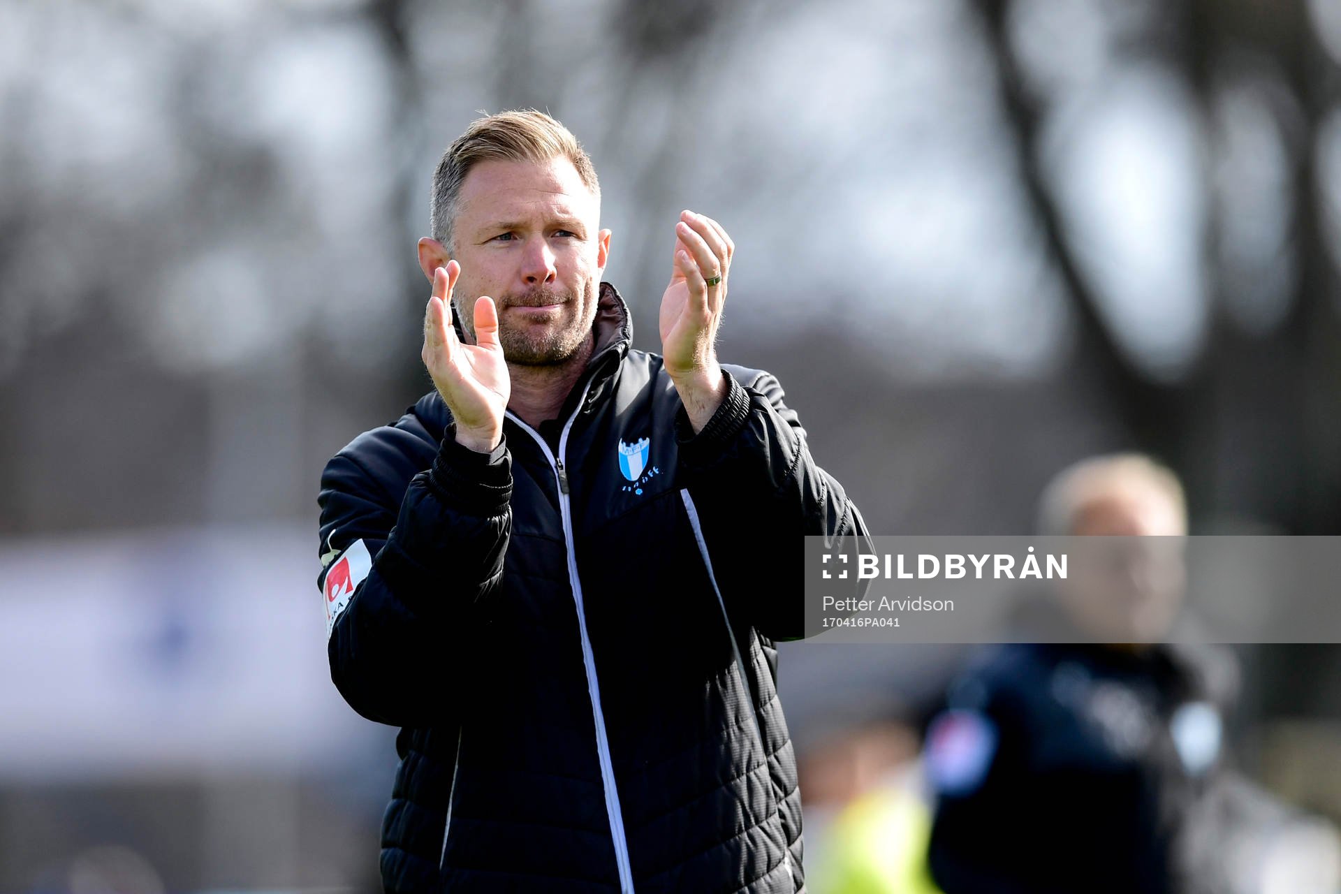 Malmö FFs tränare Magnus Pehrsson tackar publiken