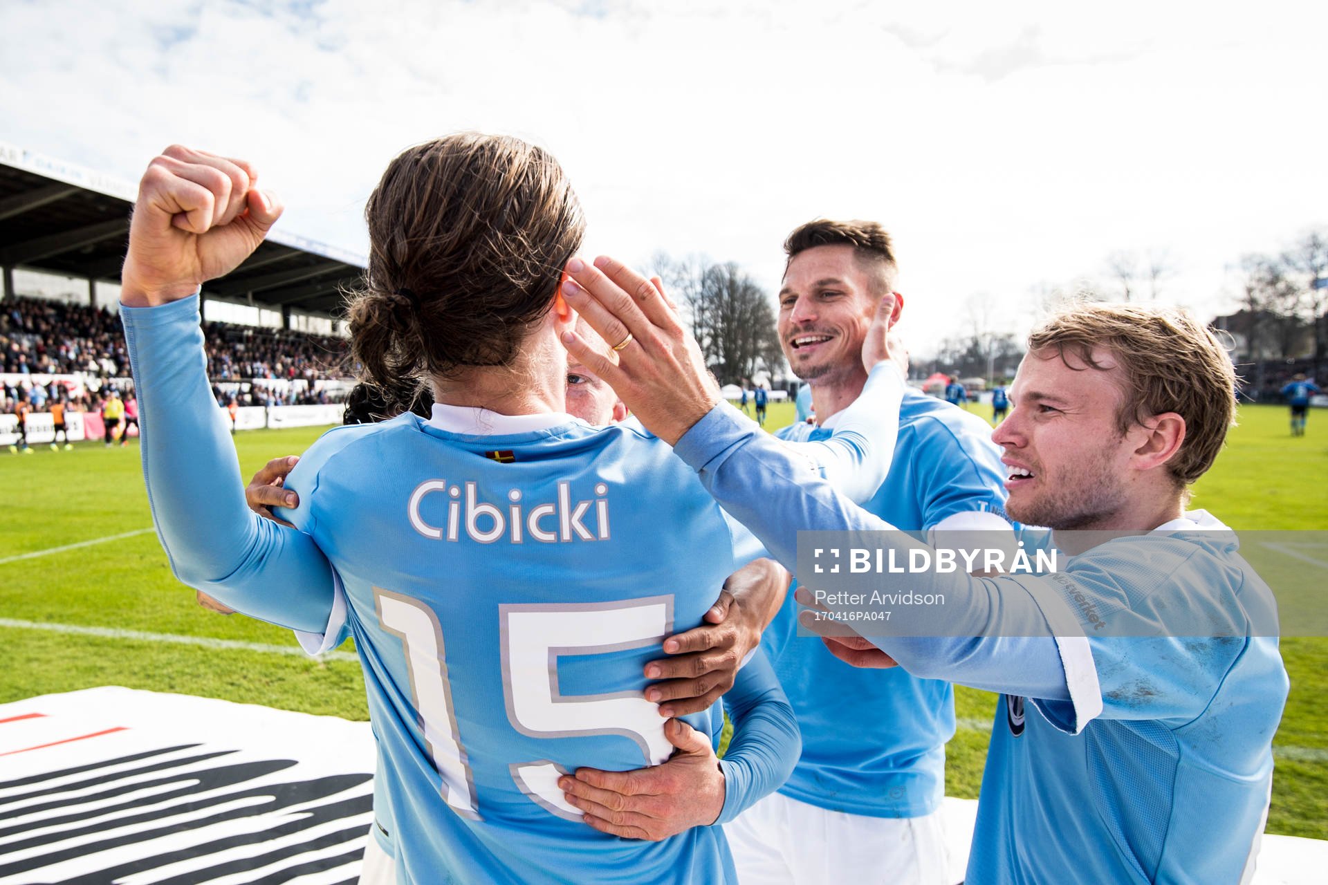 Malmö FFs Markus Rosenberg och Oscar Lewicki jublar med