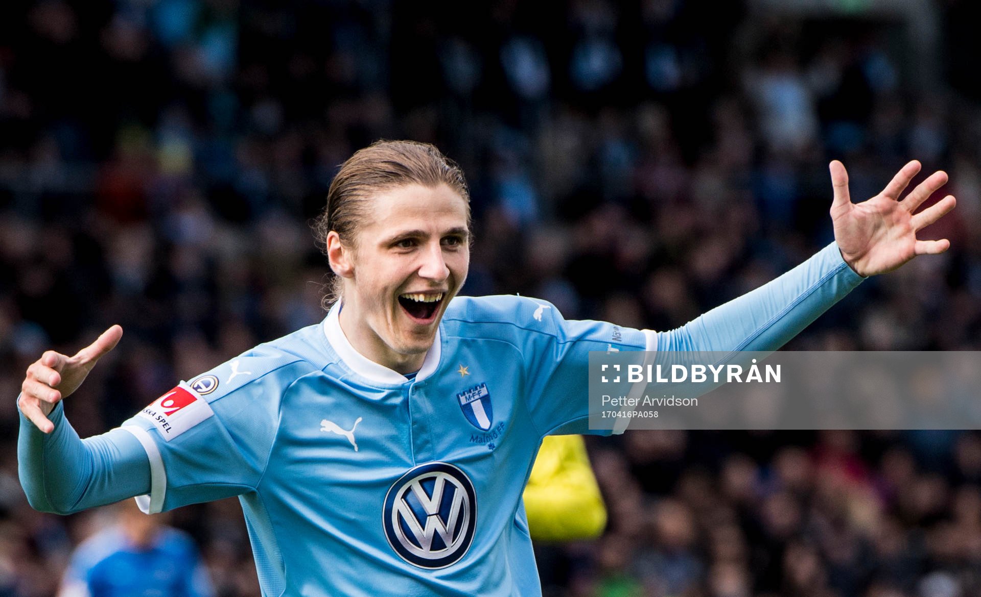 Malmö FFs Pawel Cibicki jublar