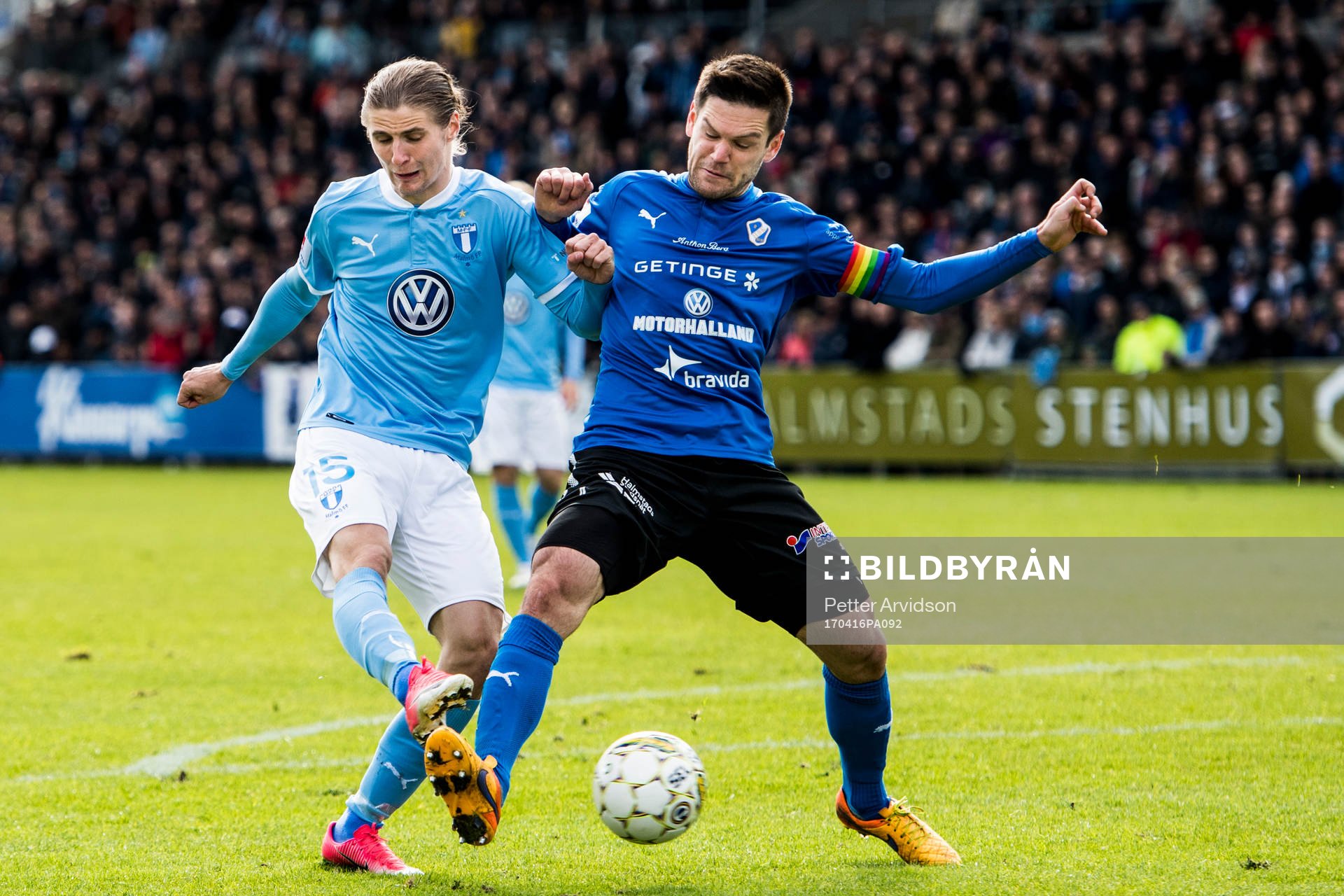 Malmö FFs Pawel Cibicki och Halmstads Ivo Pekalski