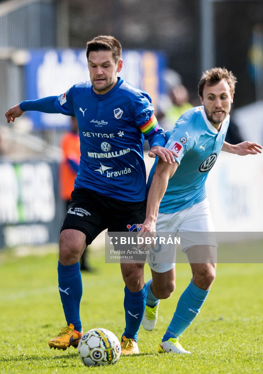 Halmstads Ivo Pekalski och Malmö FFs Magnus Wolff Eikrem