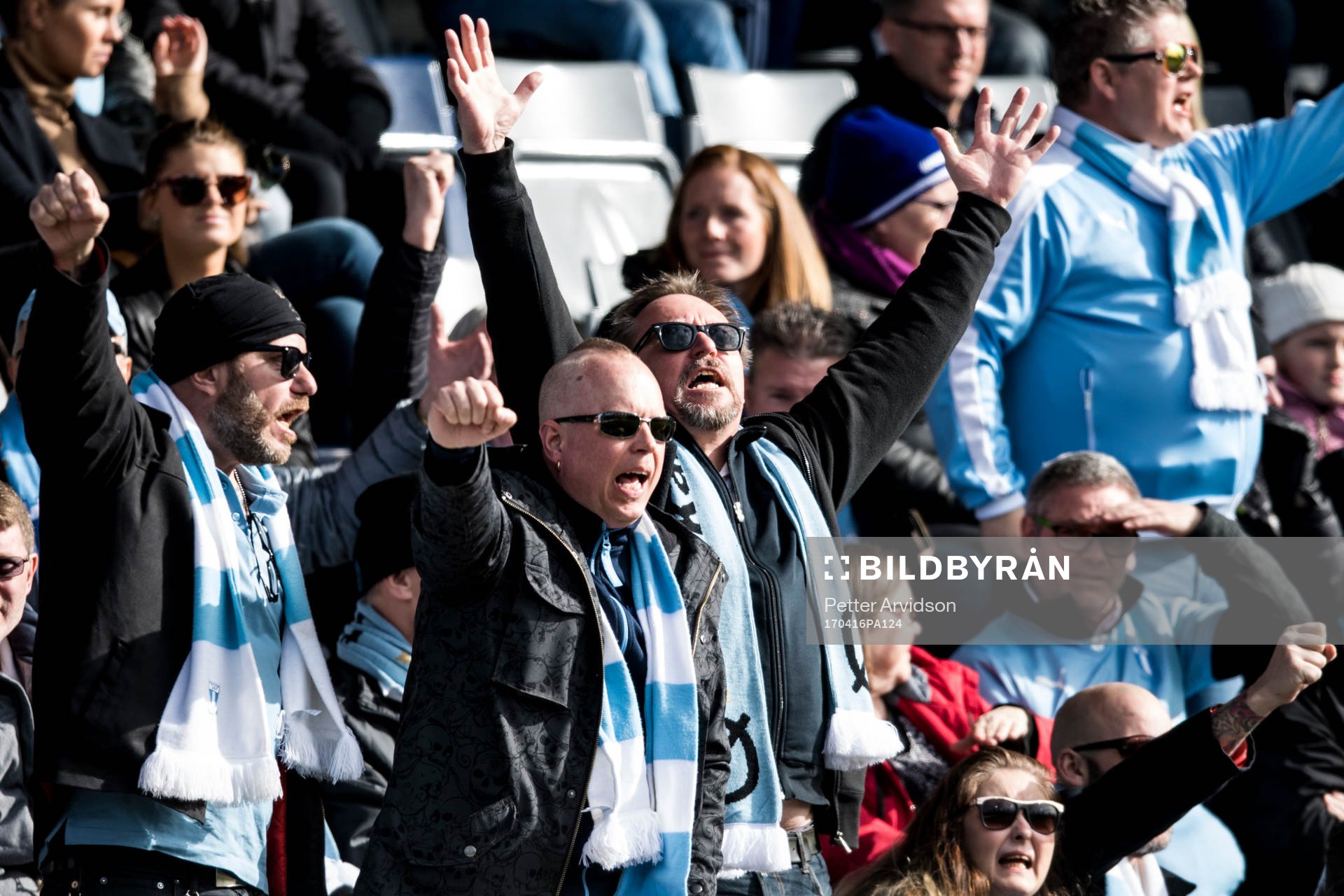 Malmö FFs supportrar jublar