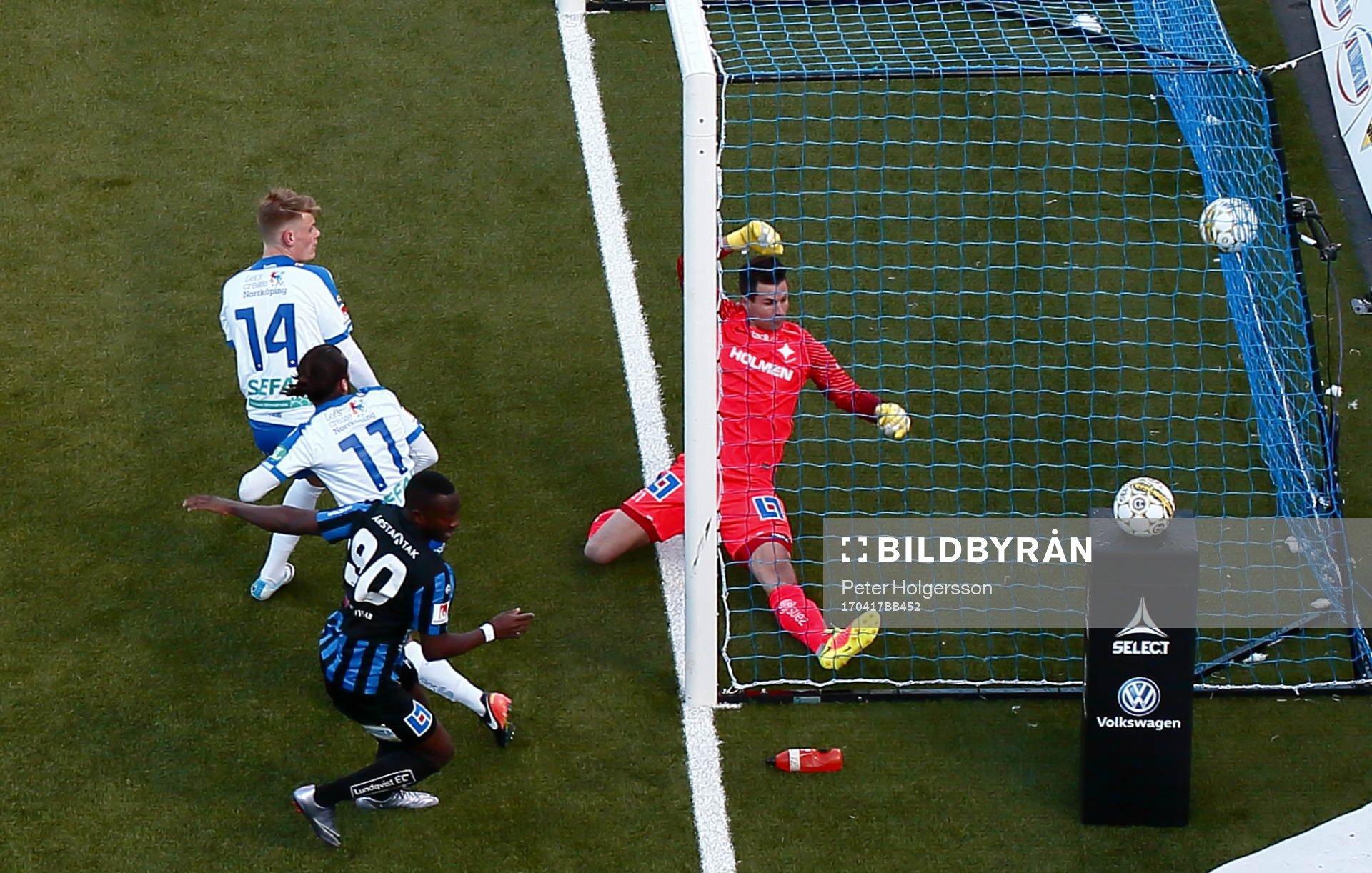 Mål 0-1 av Sirius Moses Ogbu