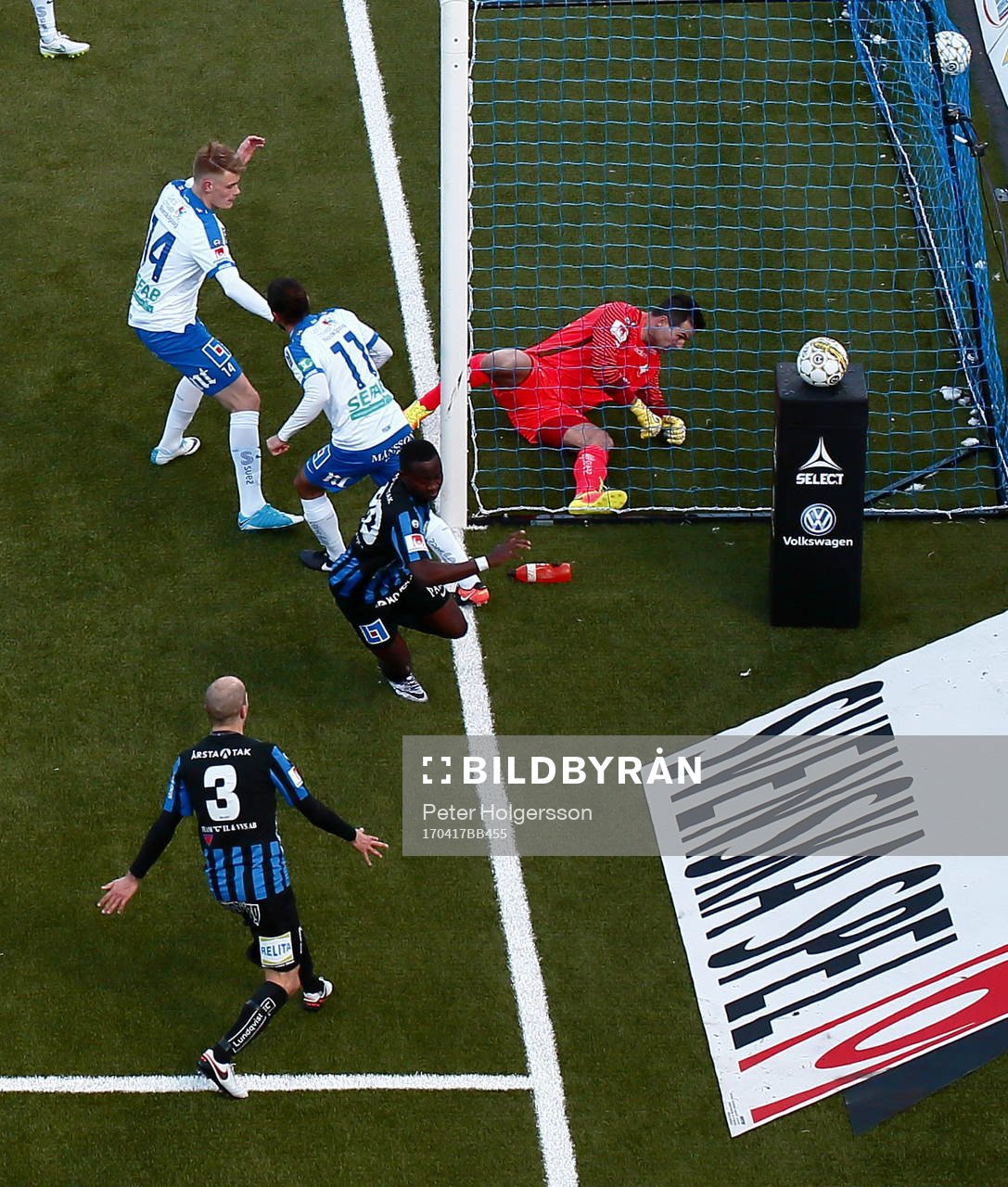 Mål 0-1 av Sirius Moses Ogbu