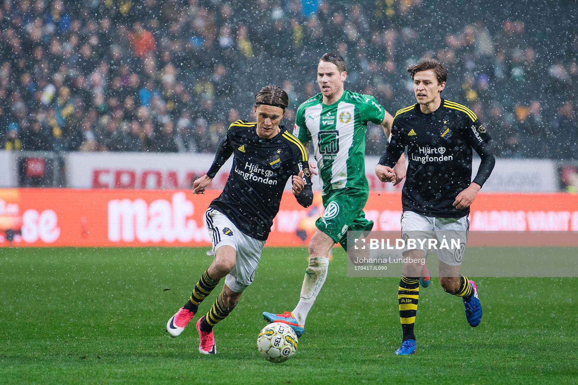 s Kristoffer Olsson och Simon Thern mot Hammarbys Johan