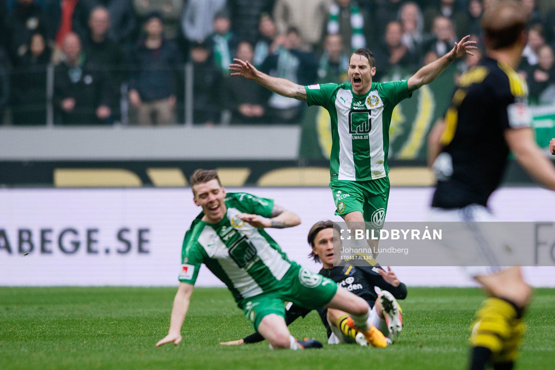 Hammarbys Johan Persson reagerar