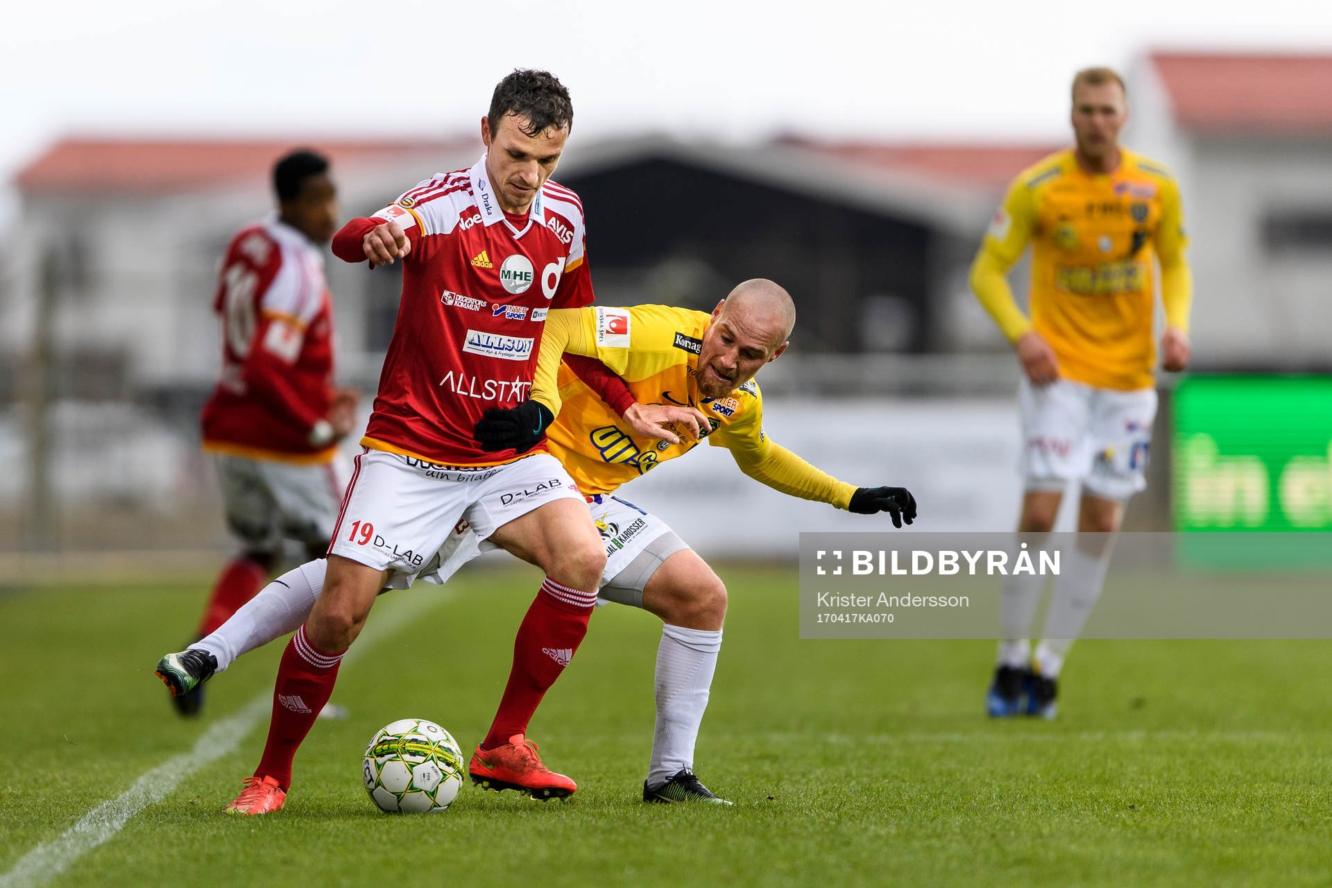 Degerfors Shpetim Hasani och Falkenbergs Christoffer