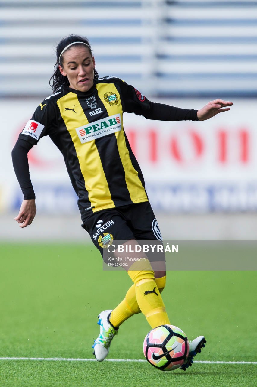 Hammarbys Anna Oskarsson i aktion