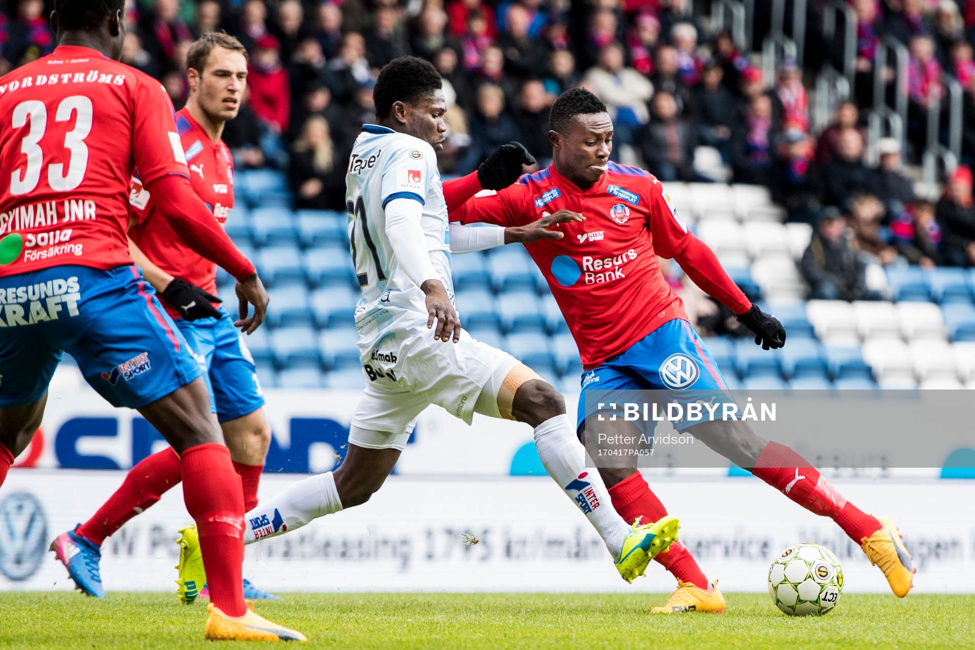 Helsingborgs Oke Akpoveta och Gefles Kwame Bonsu