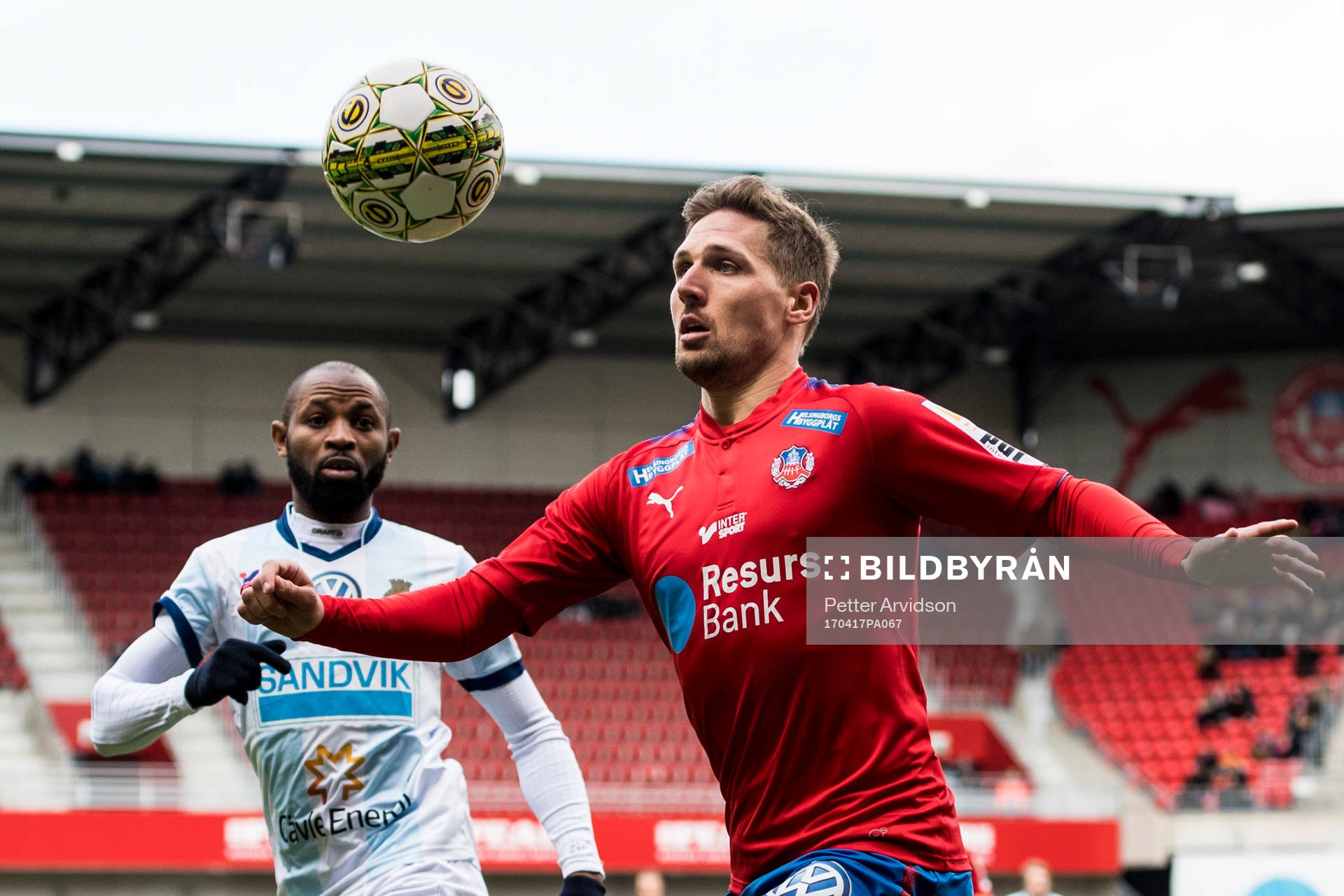 Helsingborgs Martin Christensen och Gefles René Makondele