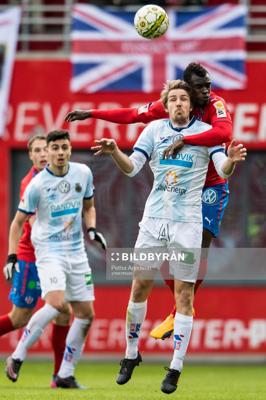 Gefles Johan Oremo och Helsingborgs Edwin Gyimah