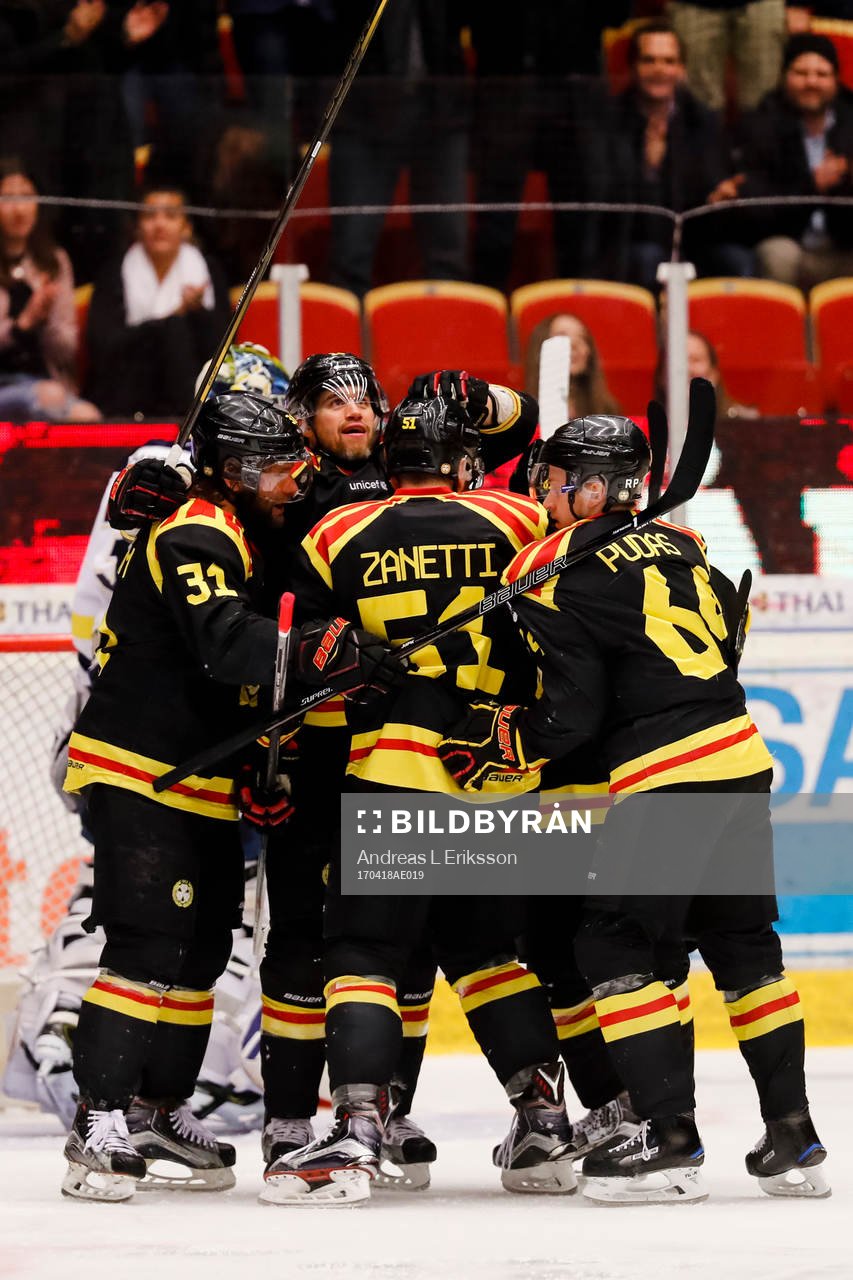 Brynäs Daniel Paille jublar