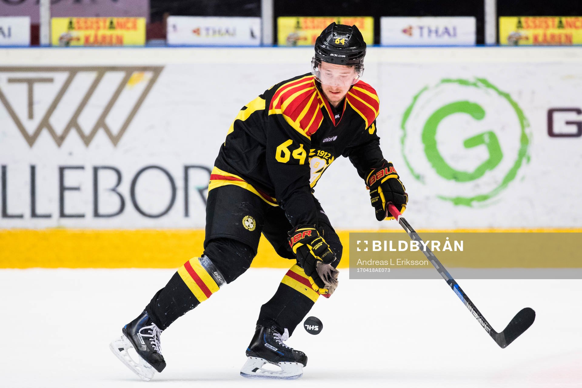 Brynäs Jonathan Pudas med pucken