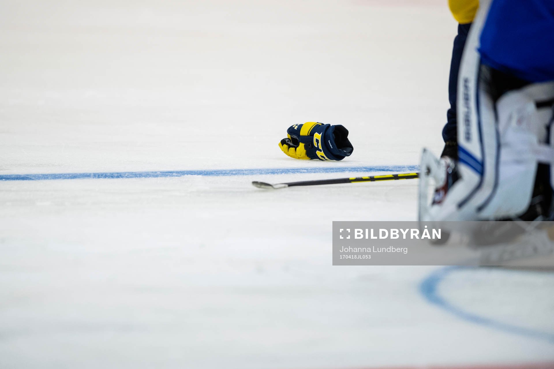 Spelare lyssnar på en genomgång