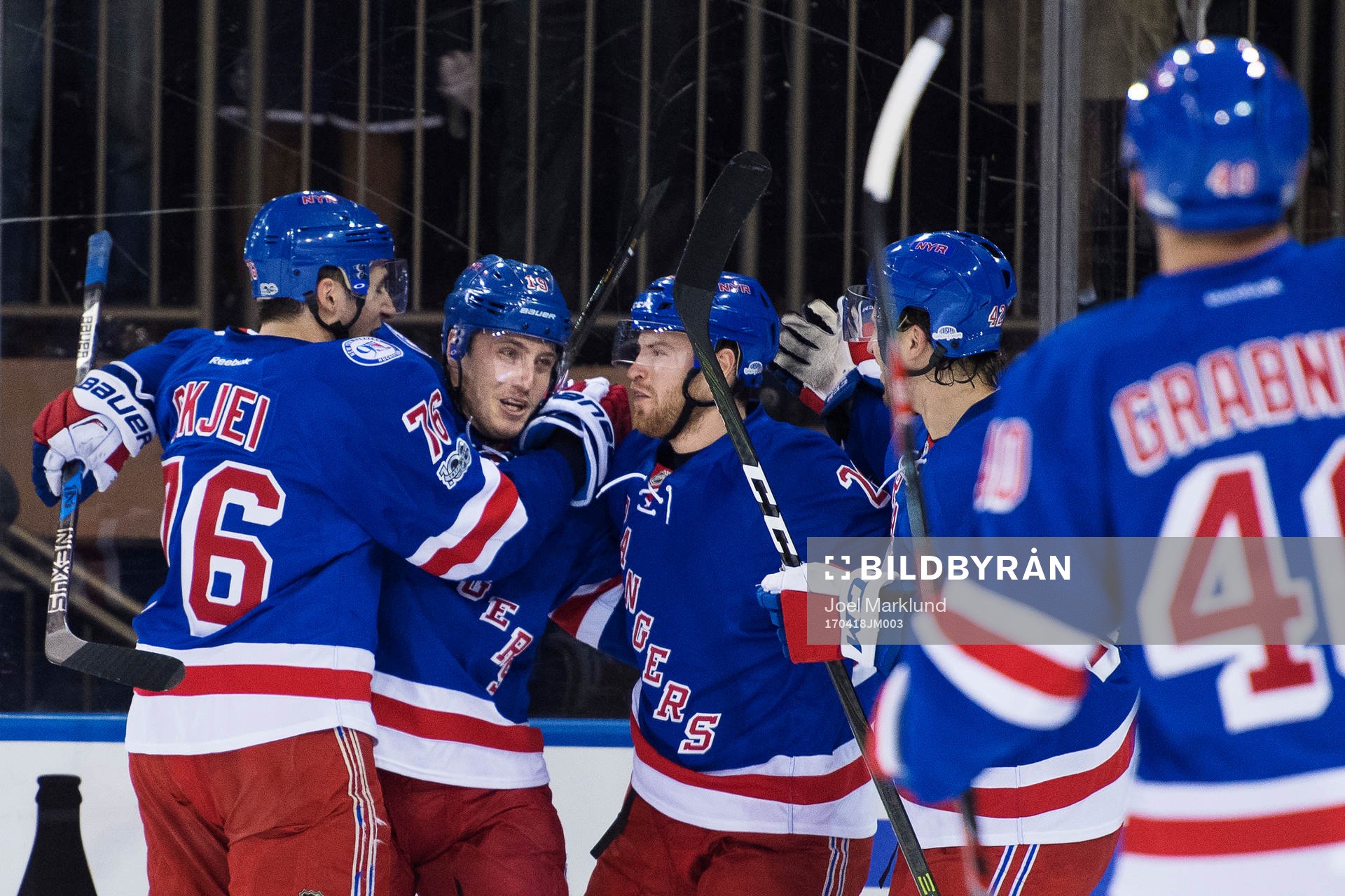 Rangers Brady Skjei, Jesper Fast, Oscar Lindberg och