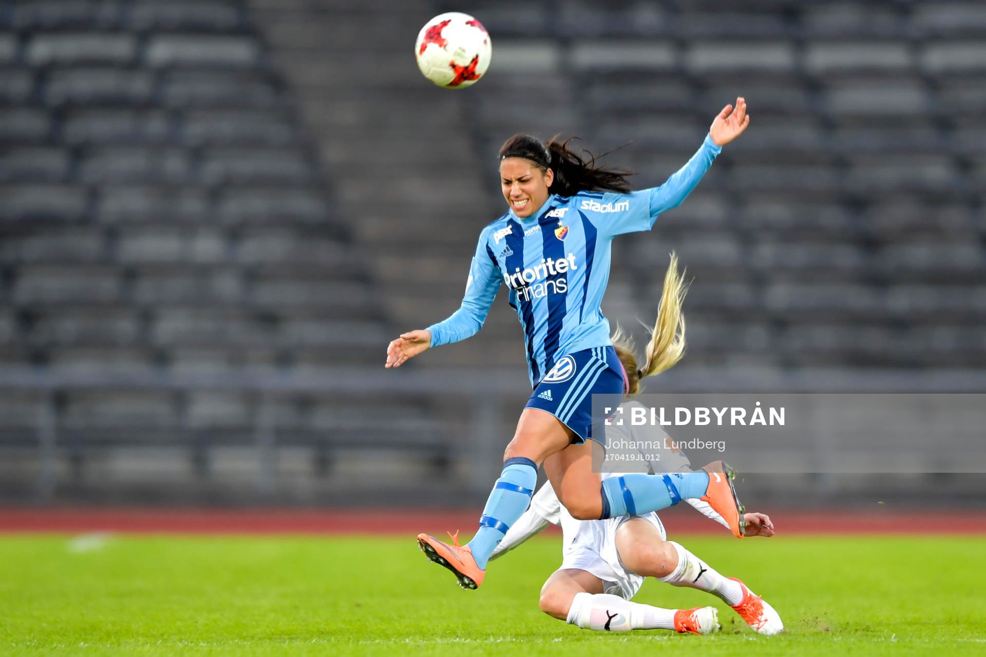 Djurgårdens Tempest-Marie Norlin flyger