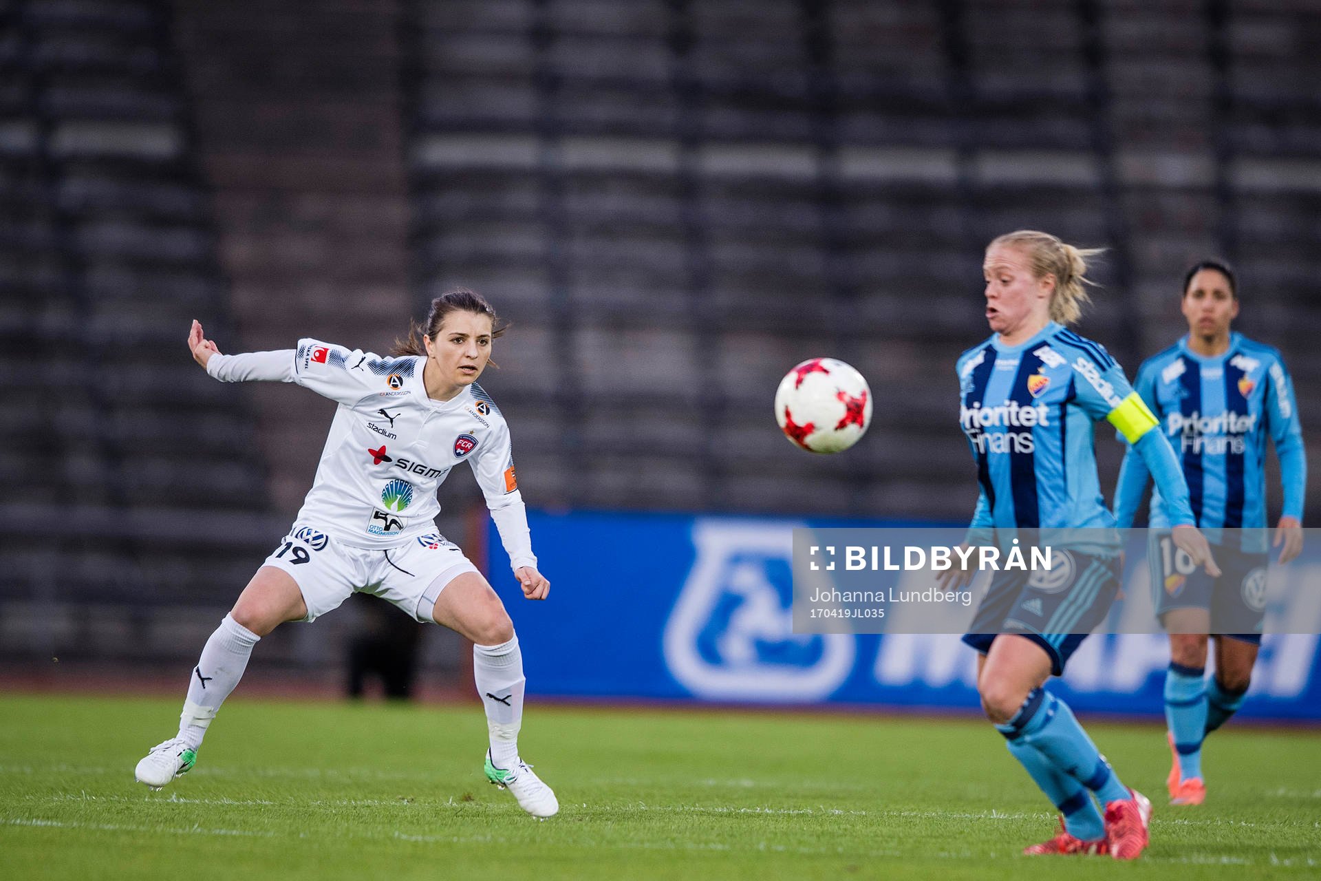 Rosengårds Iva Landeka och Djurgårdens Mia Jalkerud
