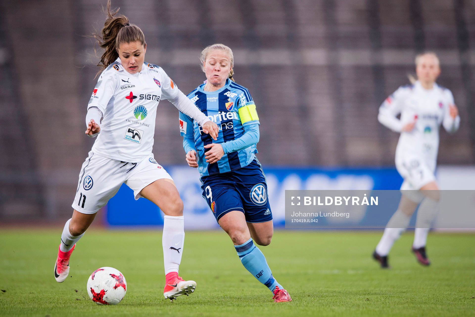 Rosengårds Lieke Martens och Djurgårdens Mia Jalkerud