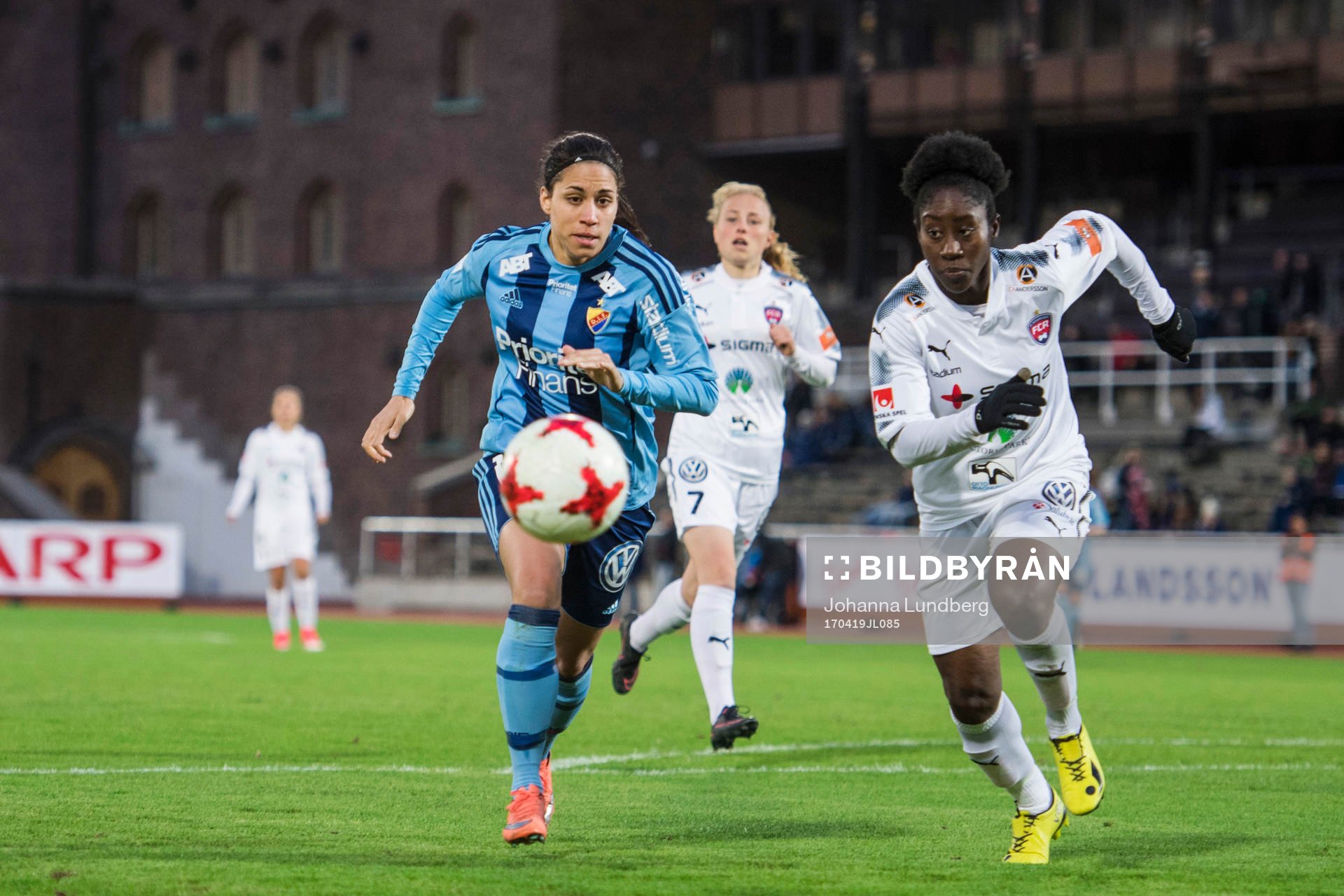 Djurgårdens Tempest-Marie Norlin och Rosengårds Anita