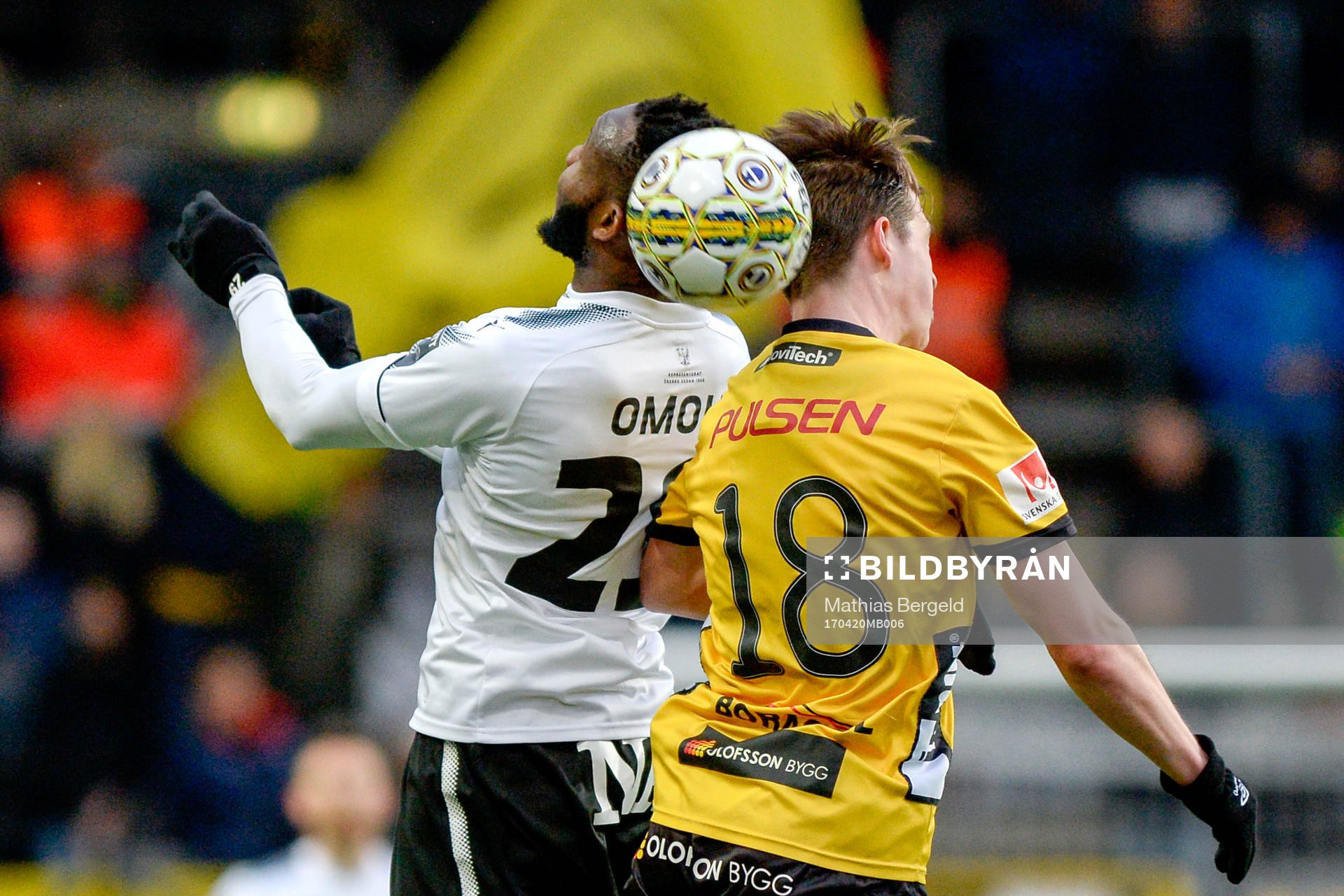 Örebros Michael Junior Omah och Elfsborgs Simon Olsson