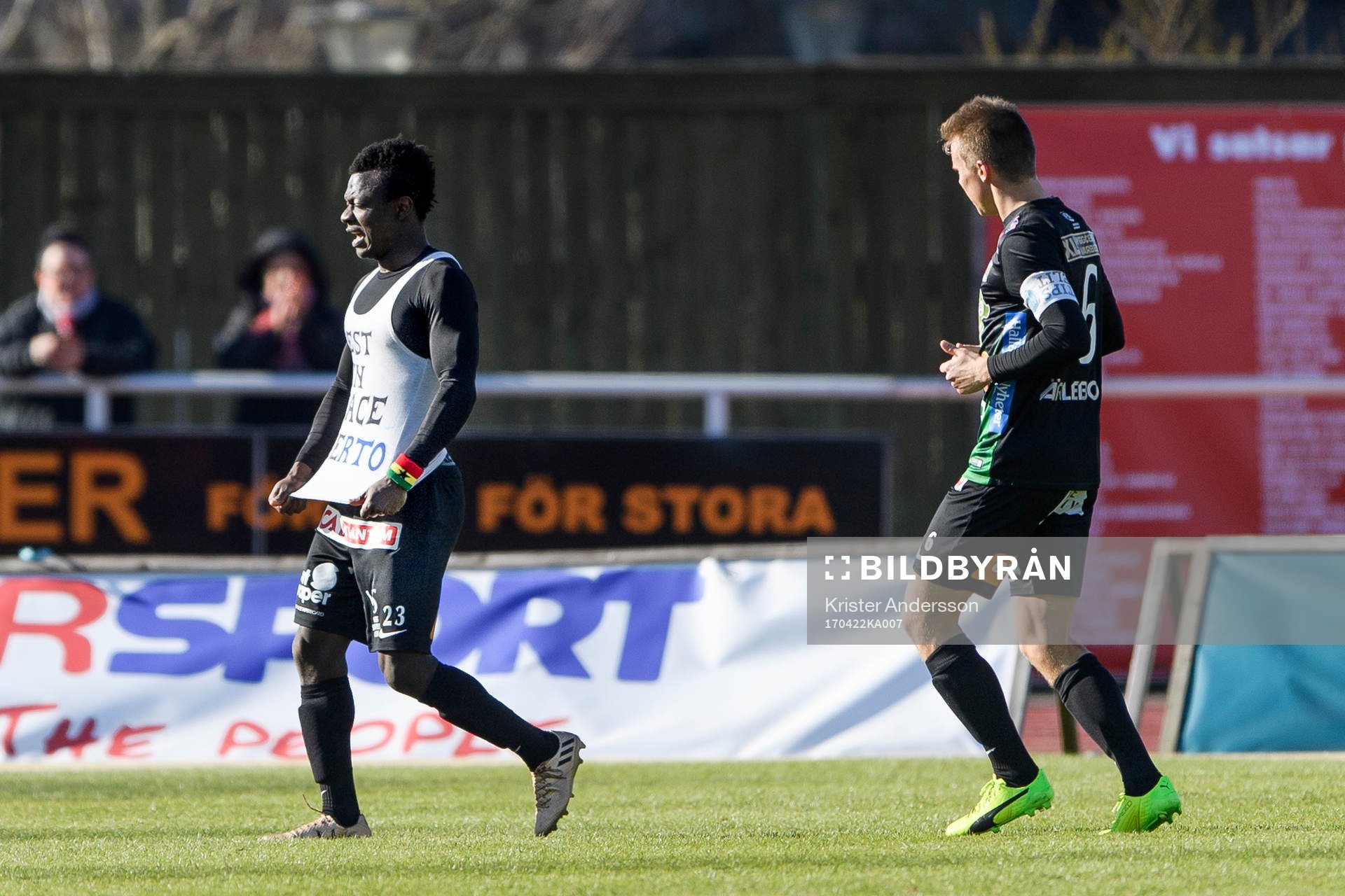 Varbergs Thomas Boakye jublar