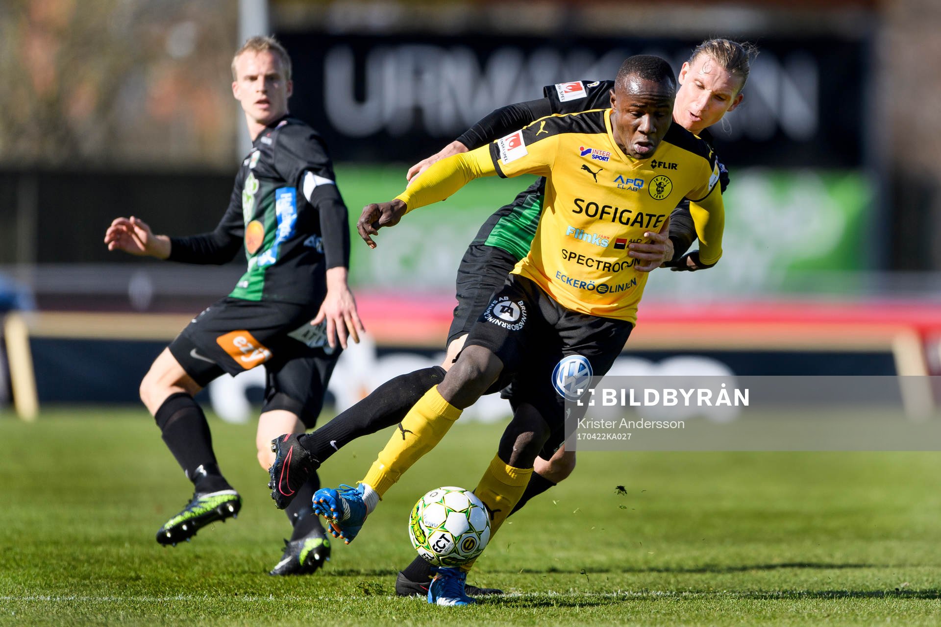 Frejs Nsima Peter och Varbergs Eric Nilsson