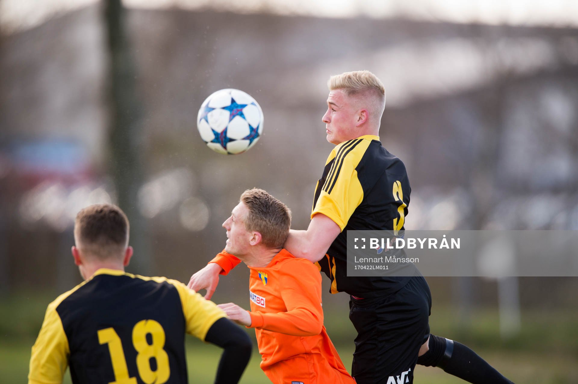 IFK Hässleholms Linus Svensson i matchen i division 2