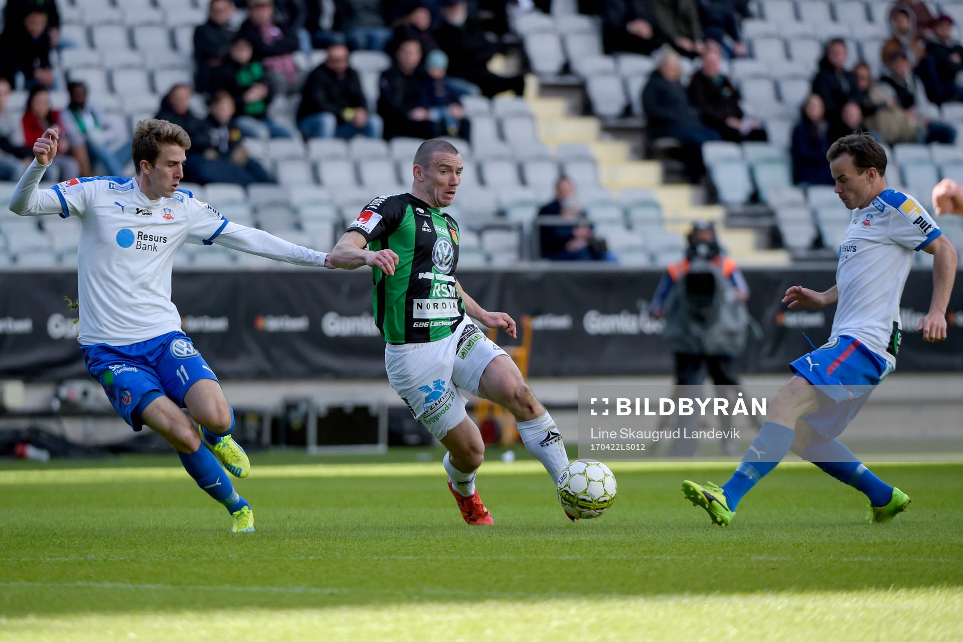 Helsingborgs Adam Eriksson och Anton Wede och GAIS James