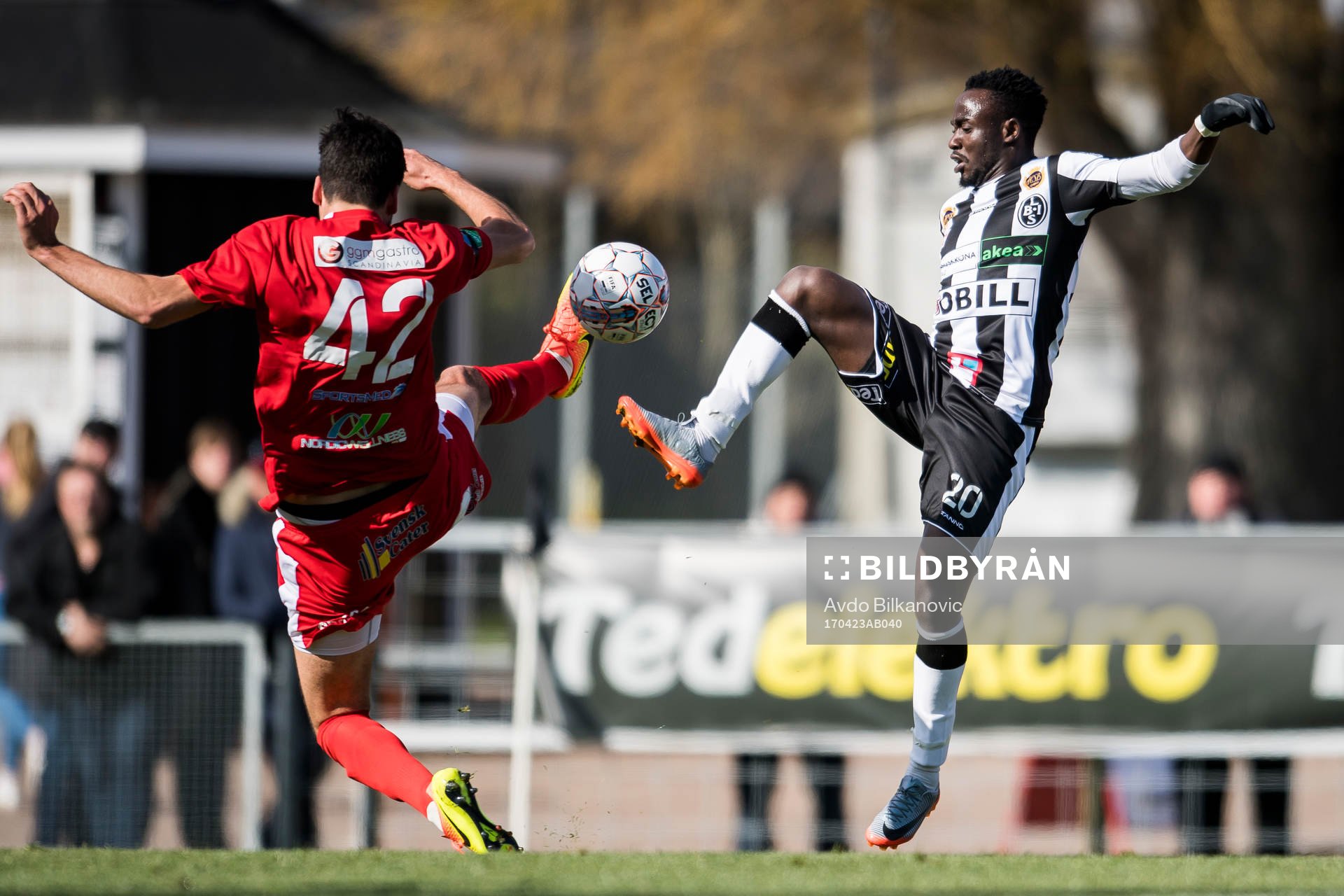 Landskronas Edafe Egbedi och Assyriska Daniel Stanisic