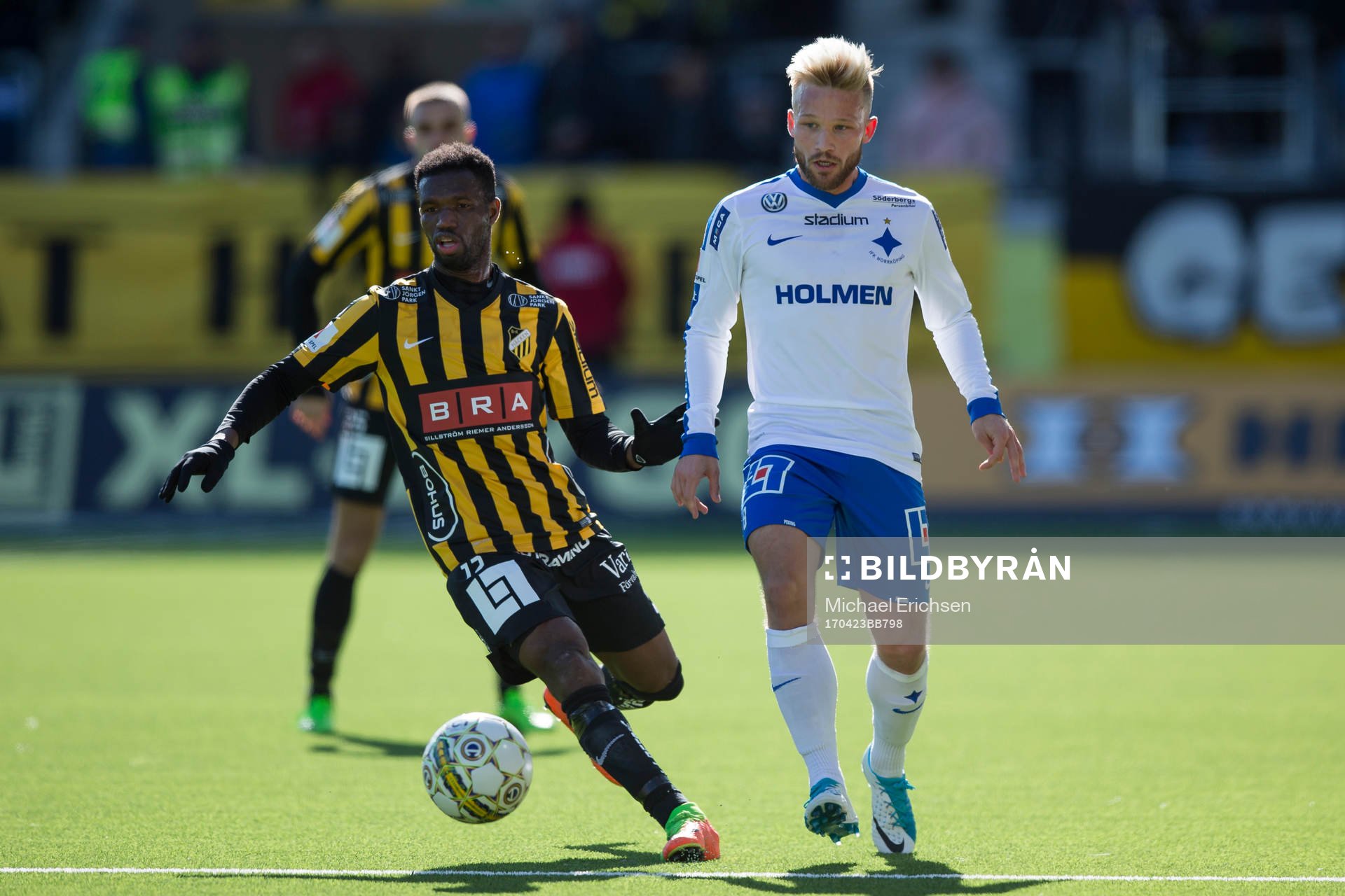 Häckens Mohammed Abubakari och Norrköpings Nicklas